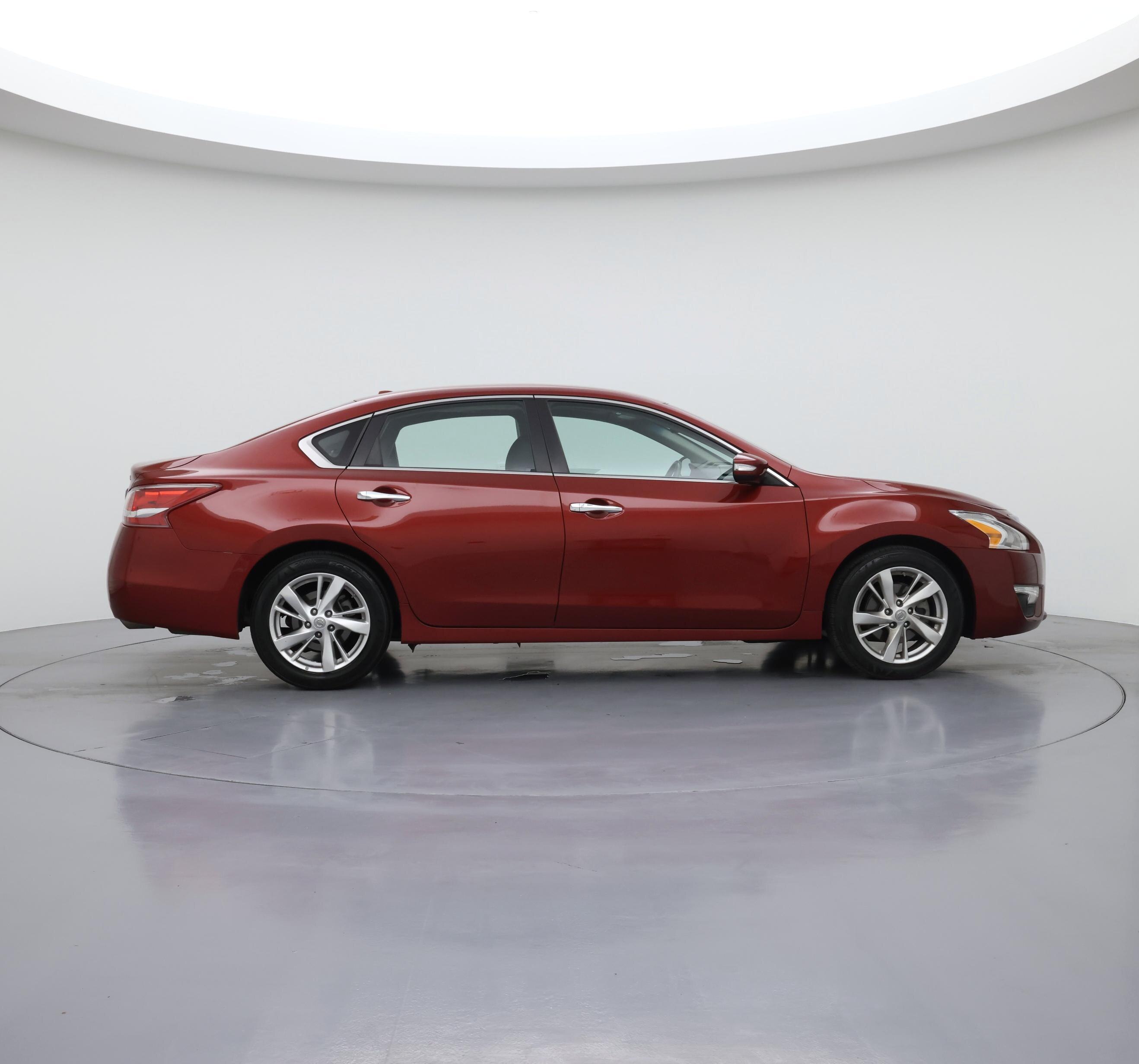 Thumbnail: 2013 Nissan Altima - 7