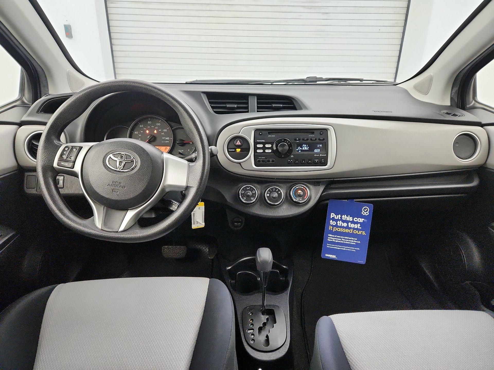 Thumbnail: 2013 Toyota Yaris - 9