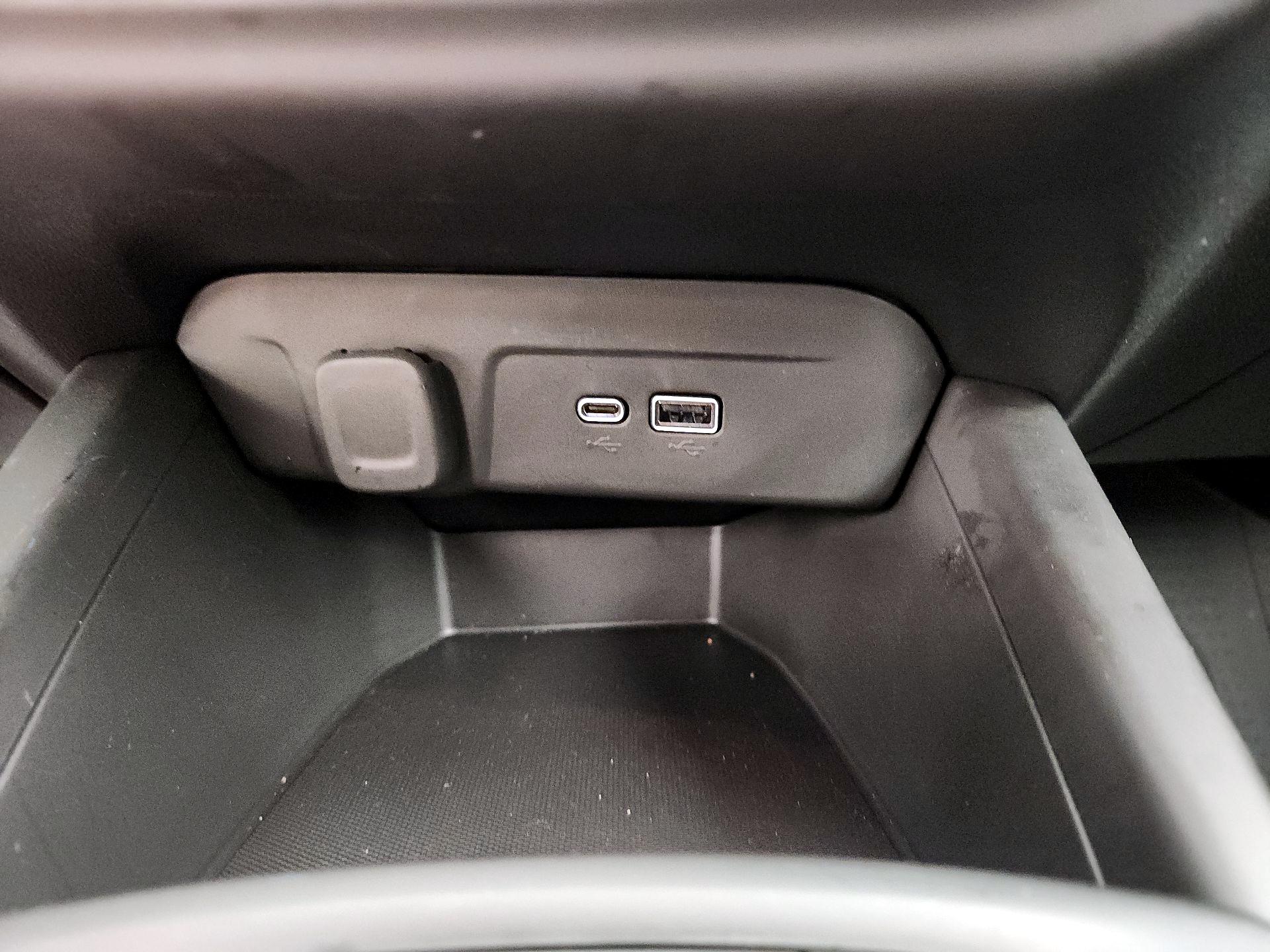 Thumbnail: 2024 Chevrolet Trax - 18