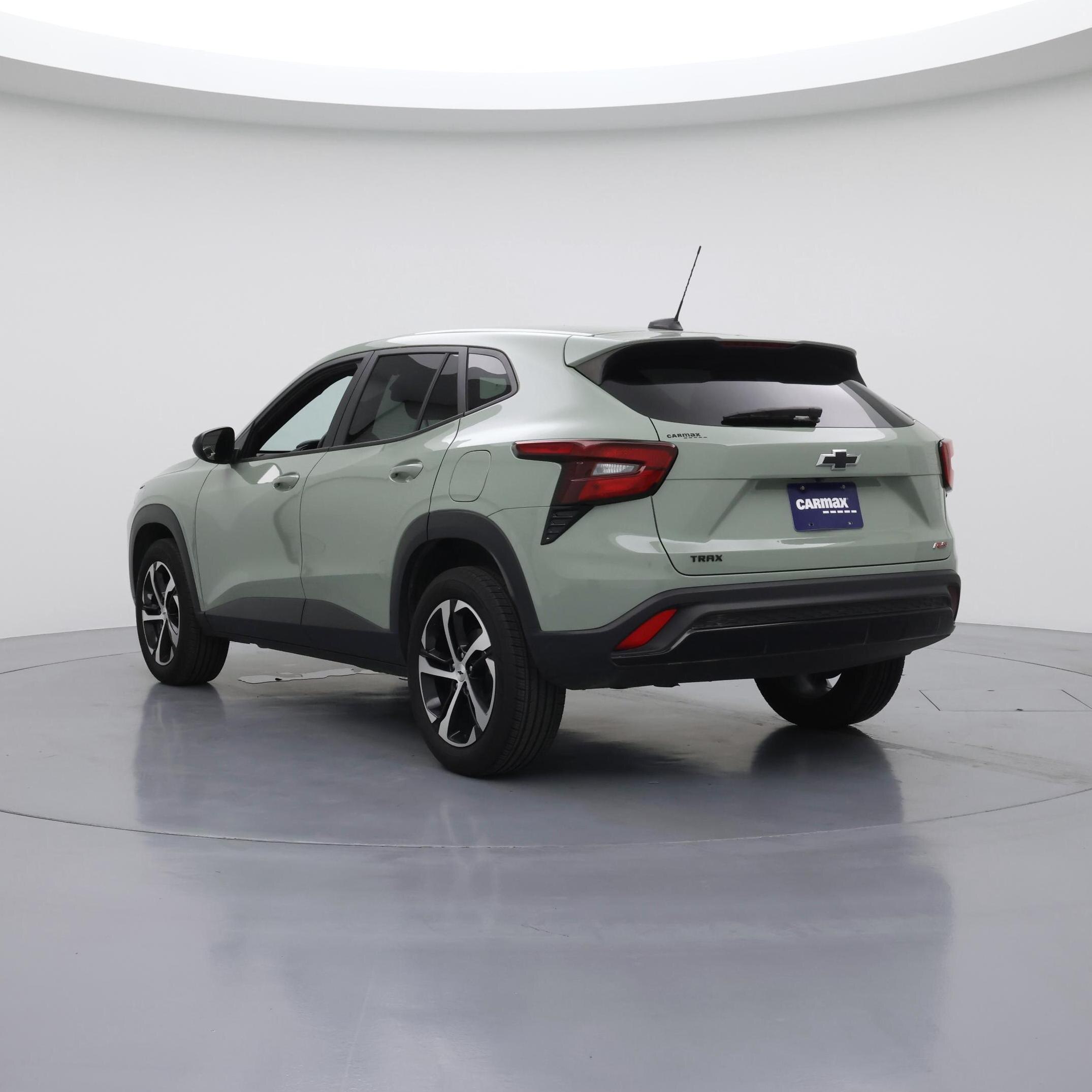 Thumbnail: 2024 Chevrolet Trax - 2