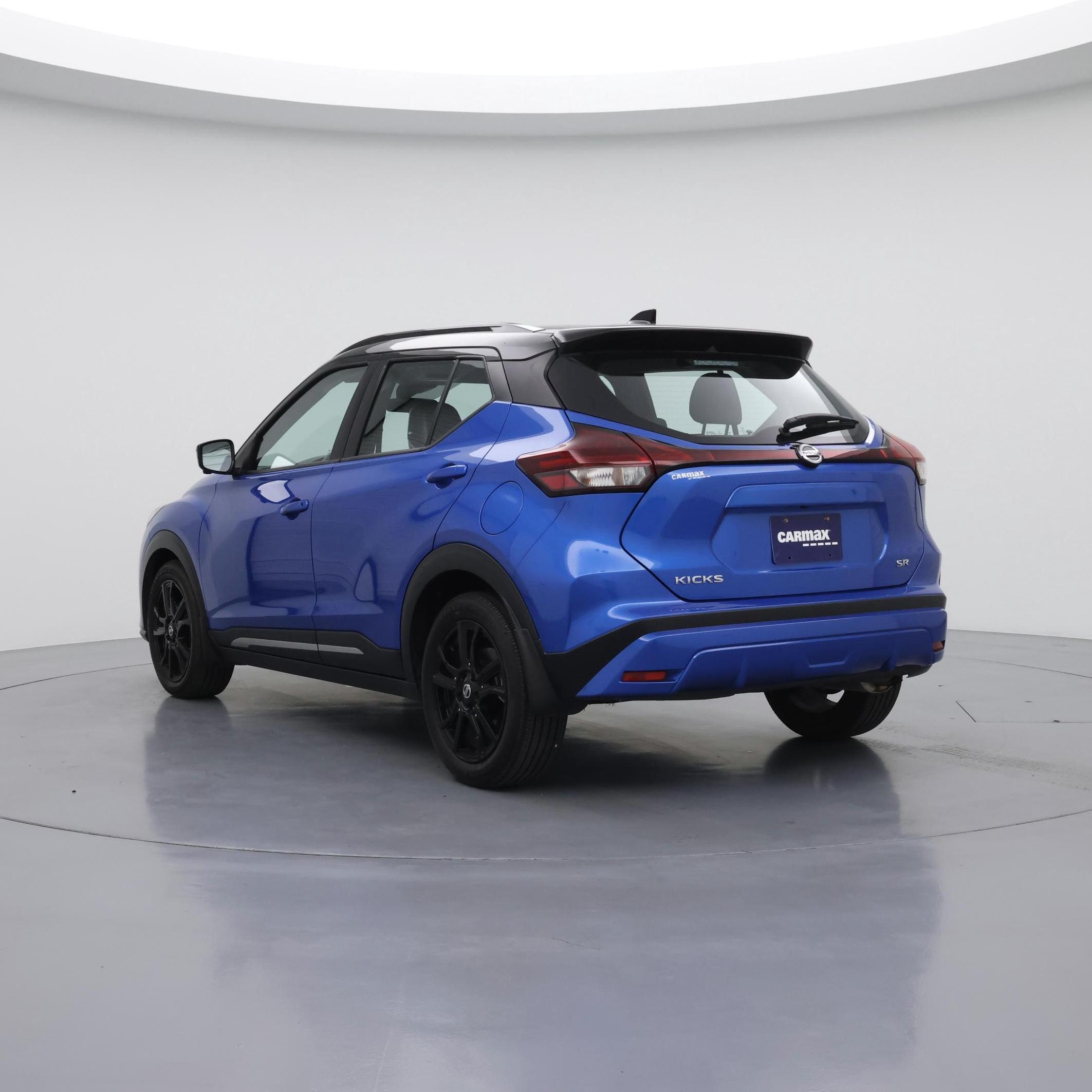 Thumbnail: 2021 Nissan Kicks - 2