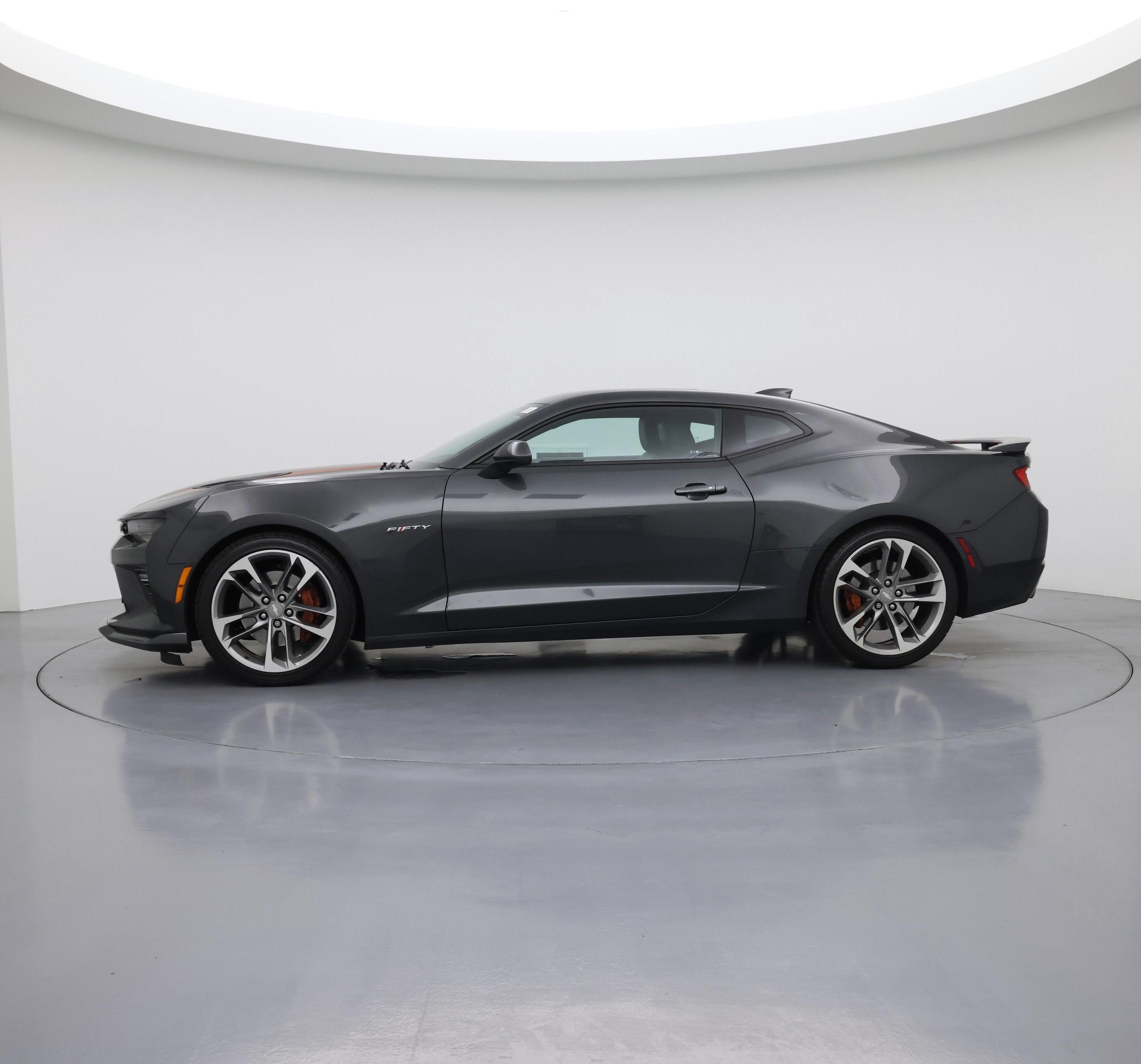 Thumbnail: 2017 Chevrolet Camaro - 3