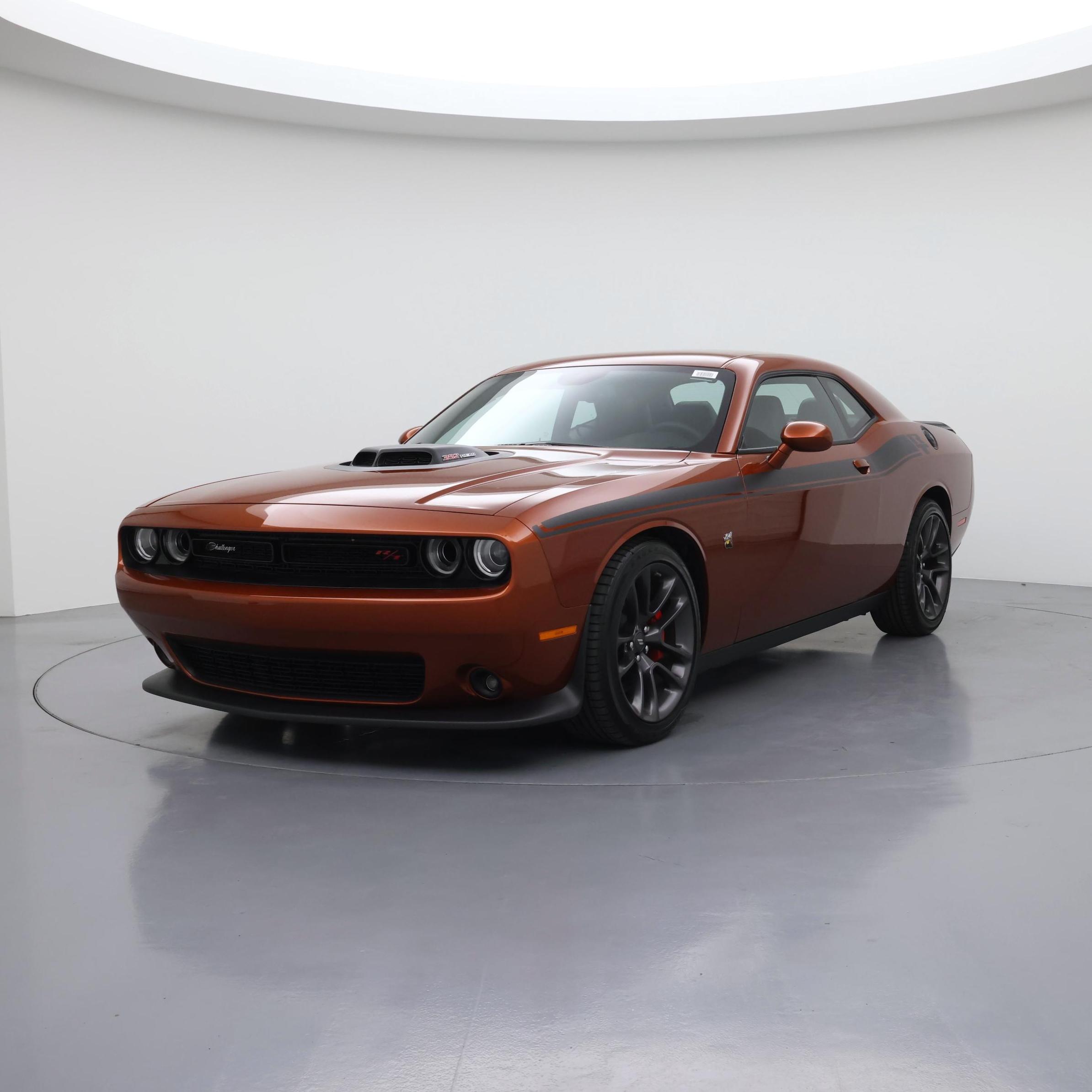 Thumbnail: 2022 Dodge Challenger - 4