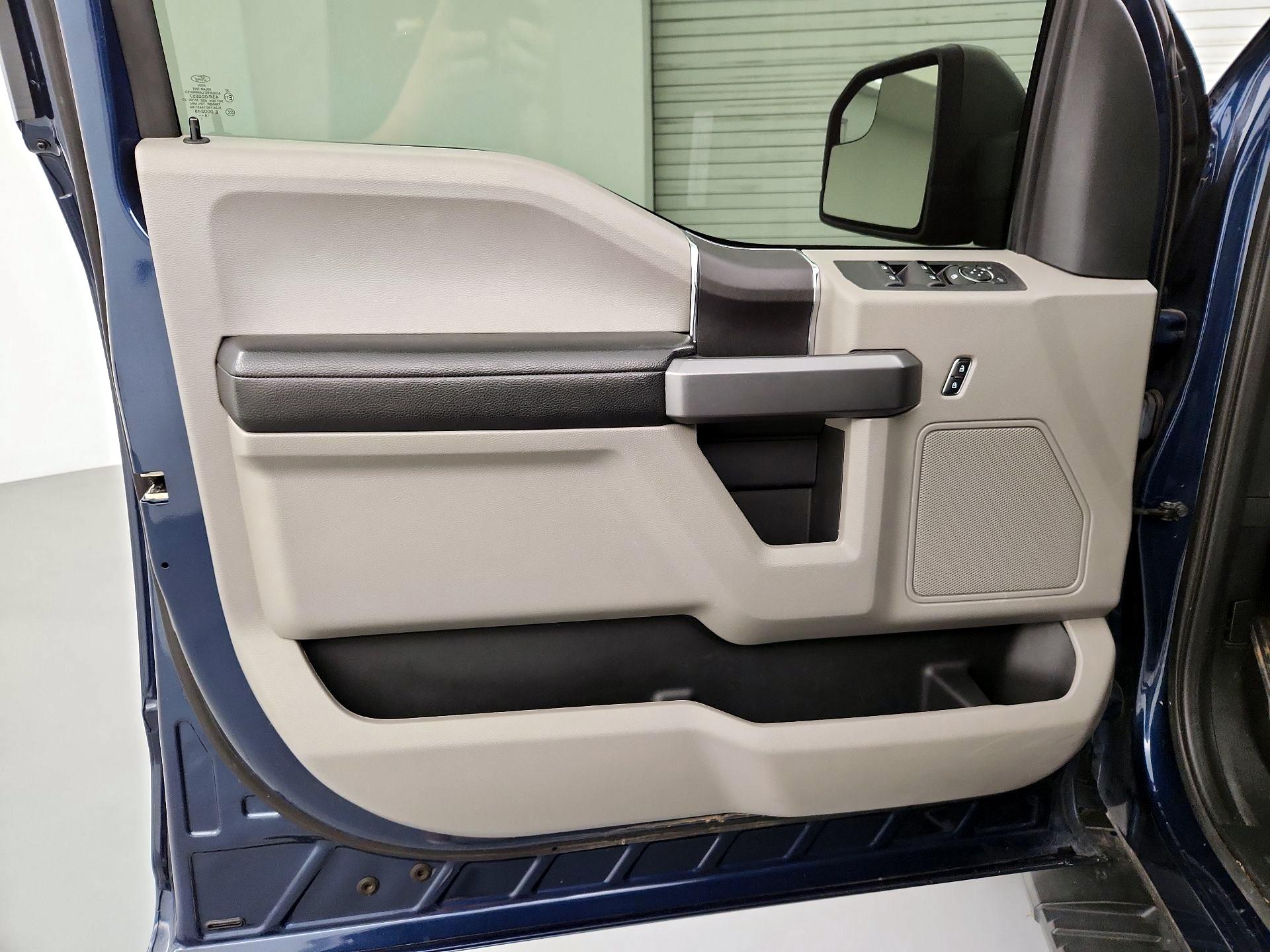 Thumbnail: 2019 Ford F-150 - 12
