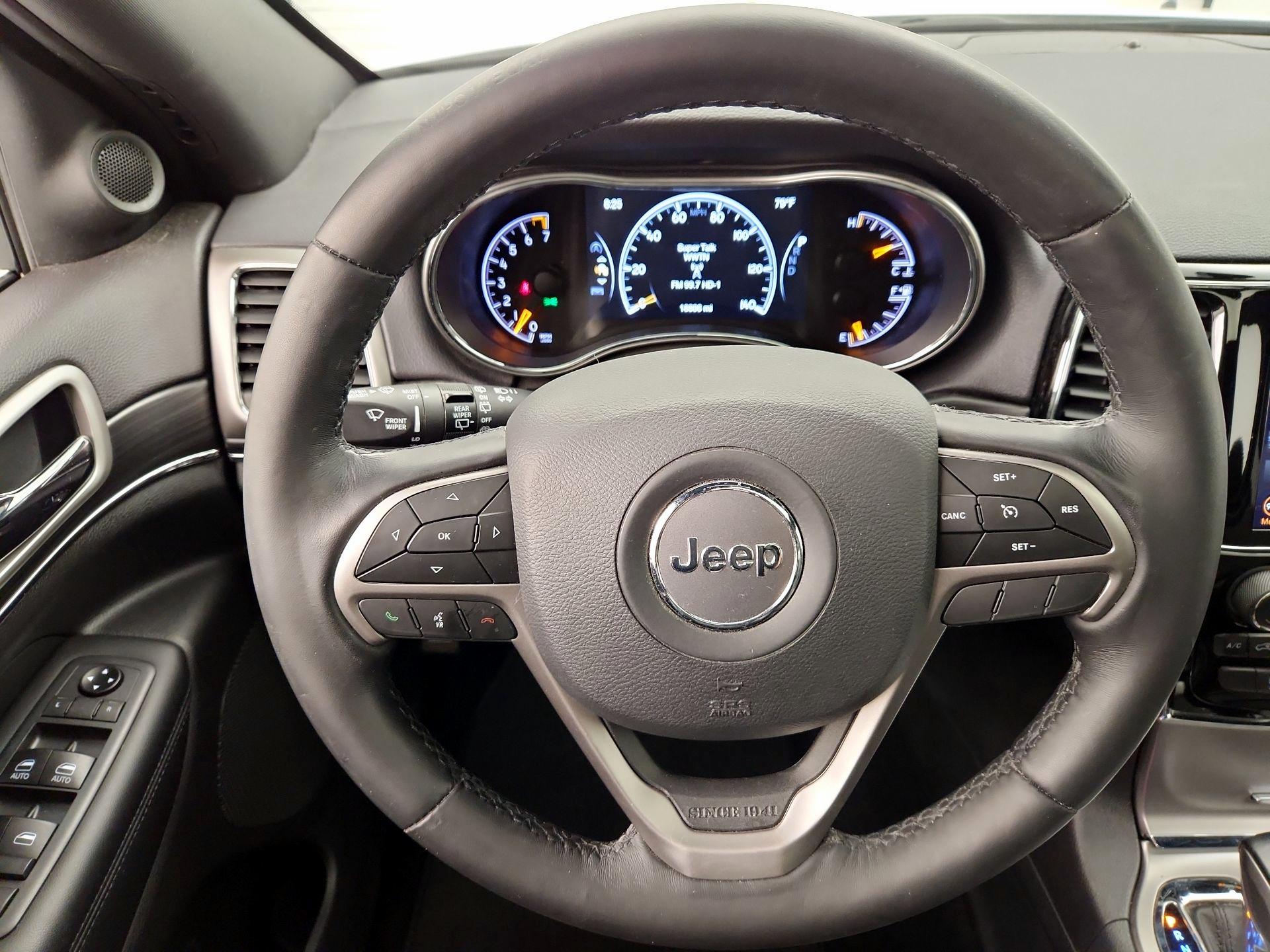 Thumbnail: 2020 Jeep Grand Cherokee - 10