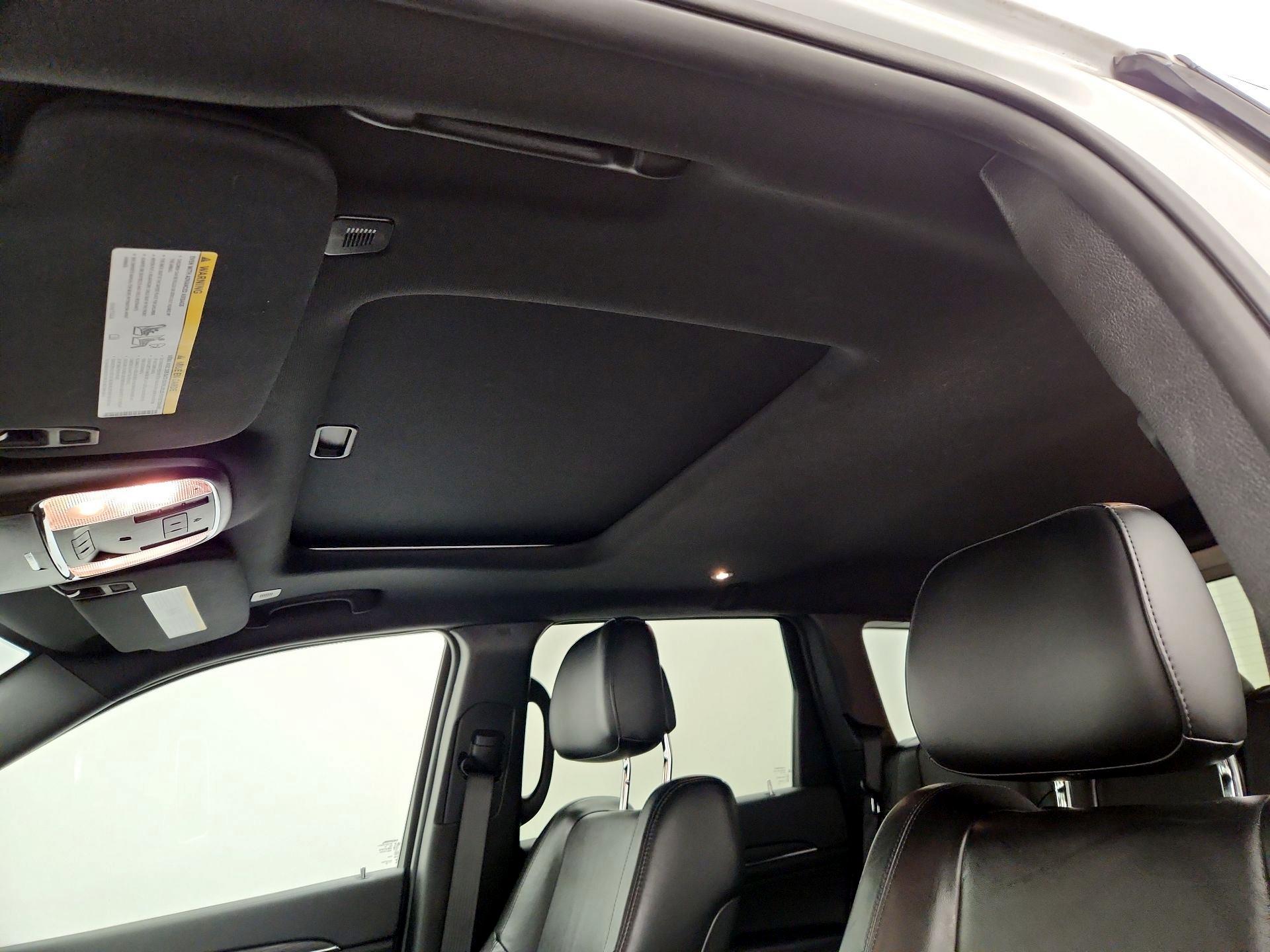 Thumbnail: 2020 Jeep Grand Cherokee - 20