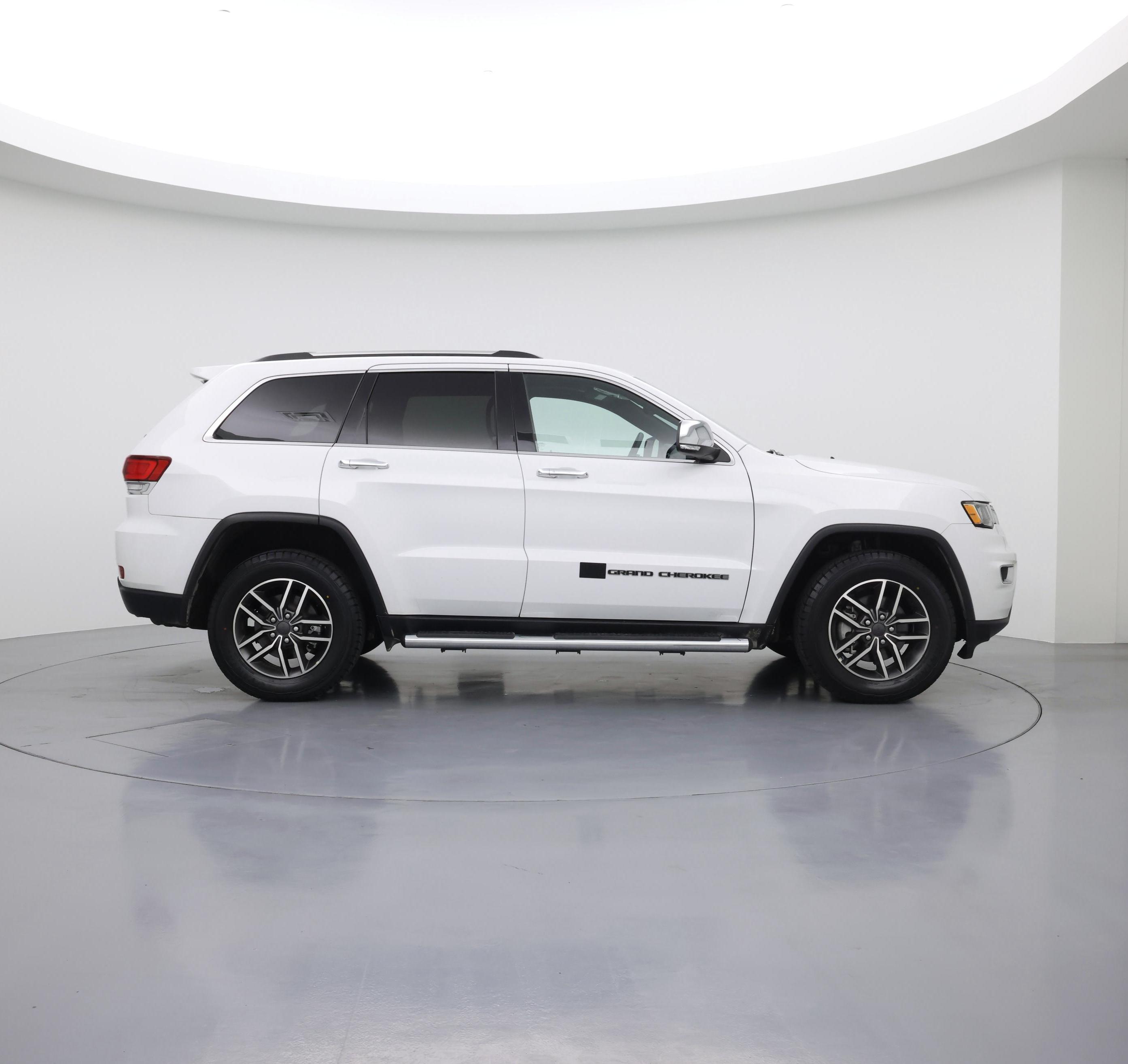 Thumbnail: 2020 Jeep Grand Cherokee - 7