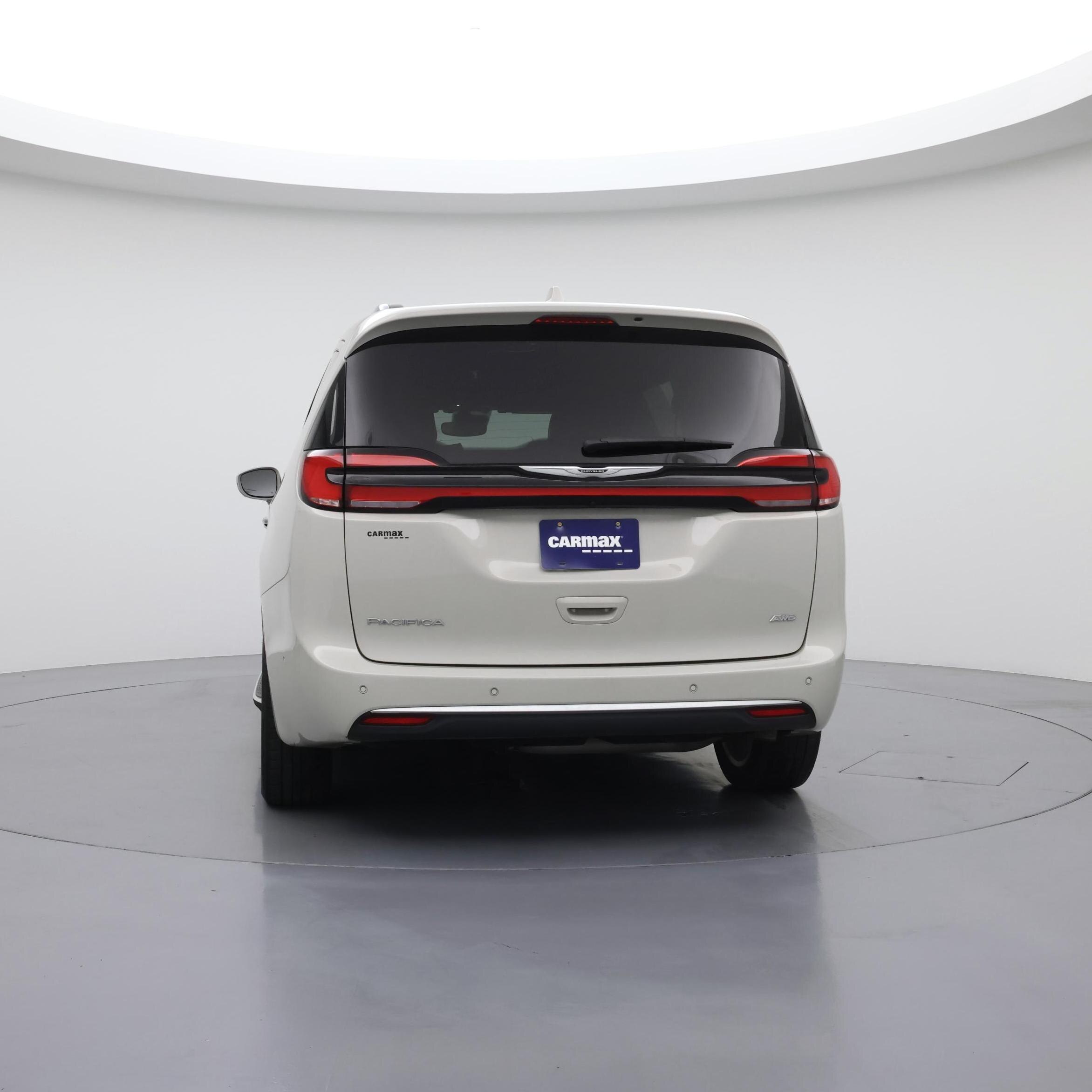 Thumbnail: 2021 Chrysler Pacifica - 6