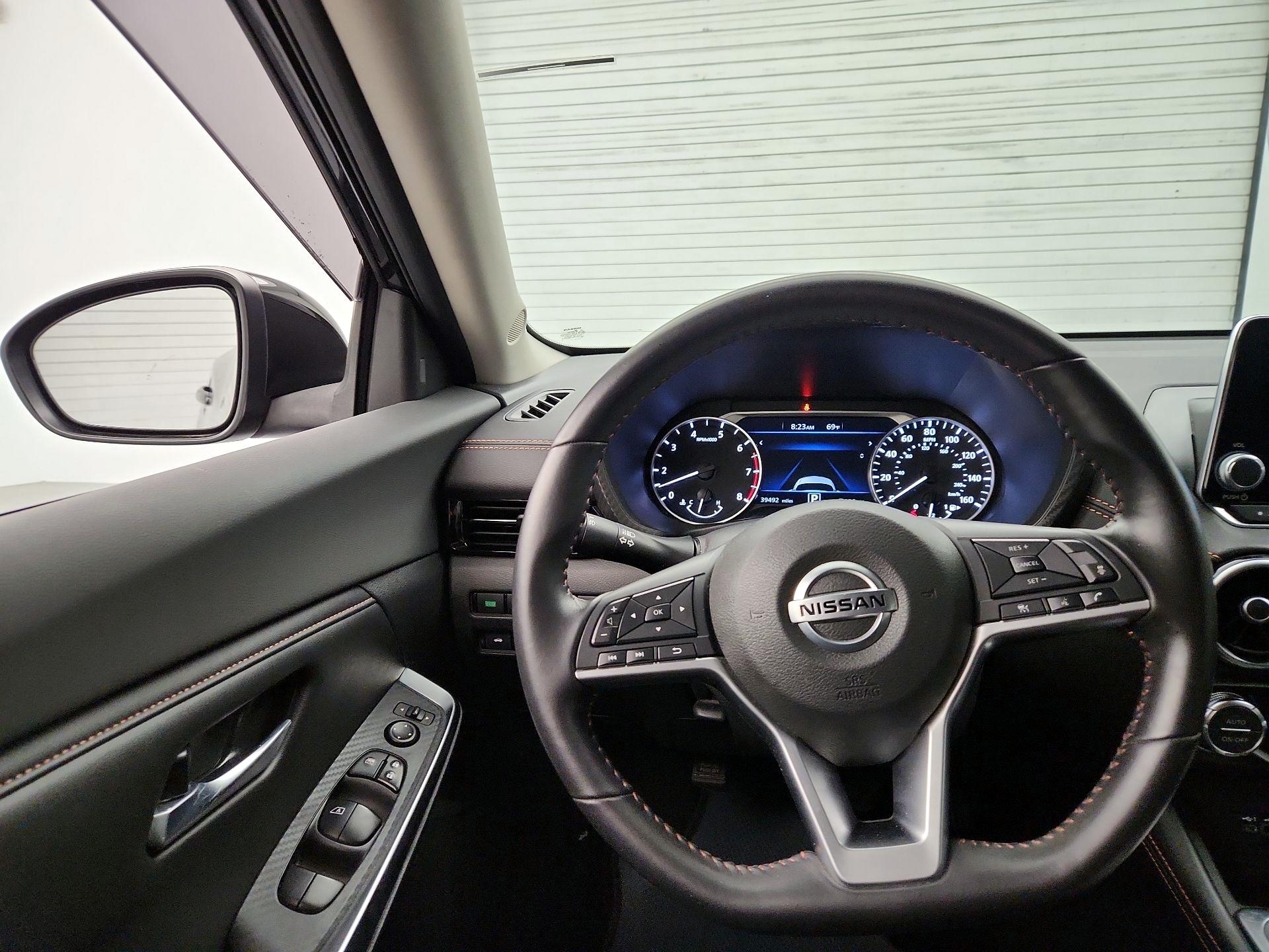 Thumbnail: 2021 Nissan Sentra - 10