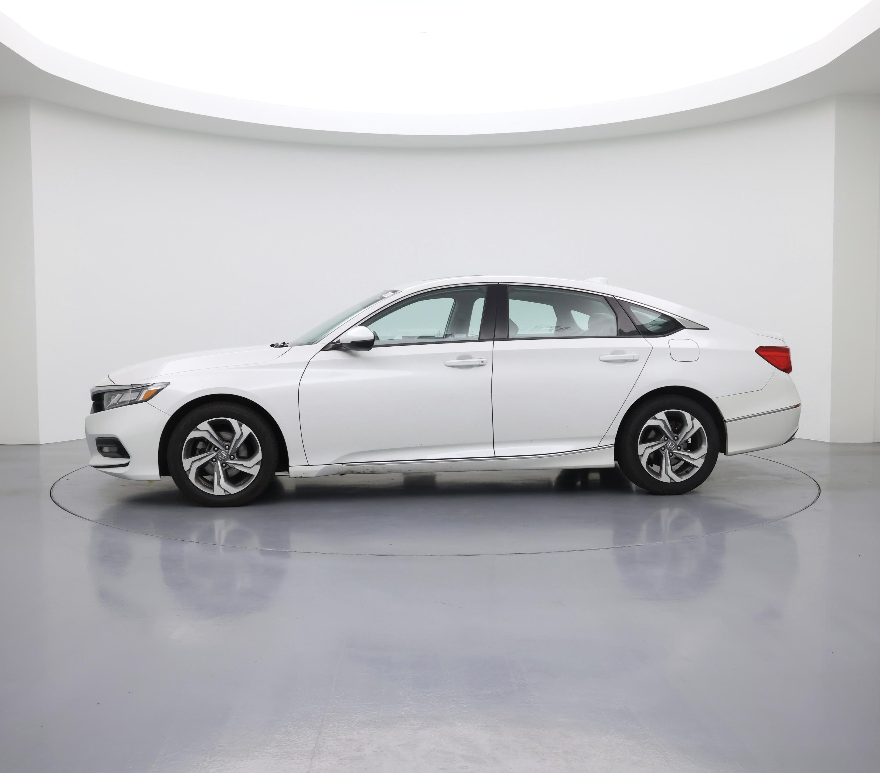 Thumbnail: 2019 Honda Accord - 3