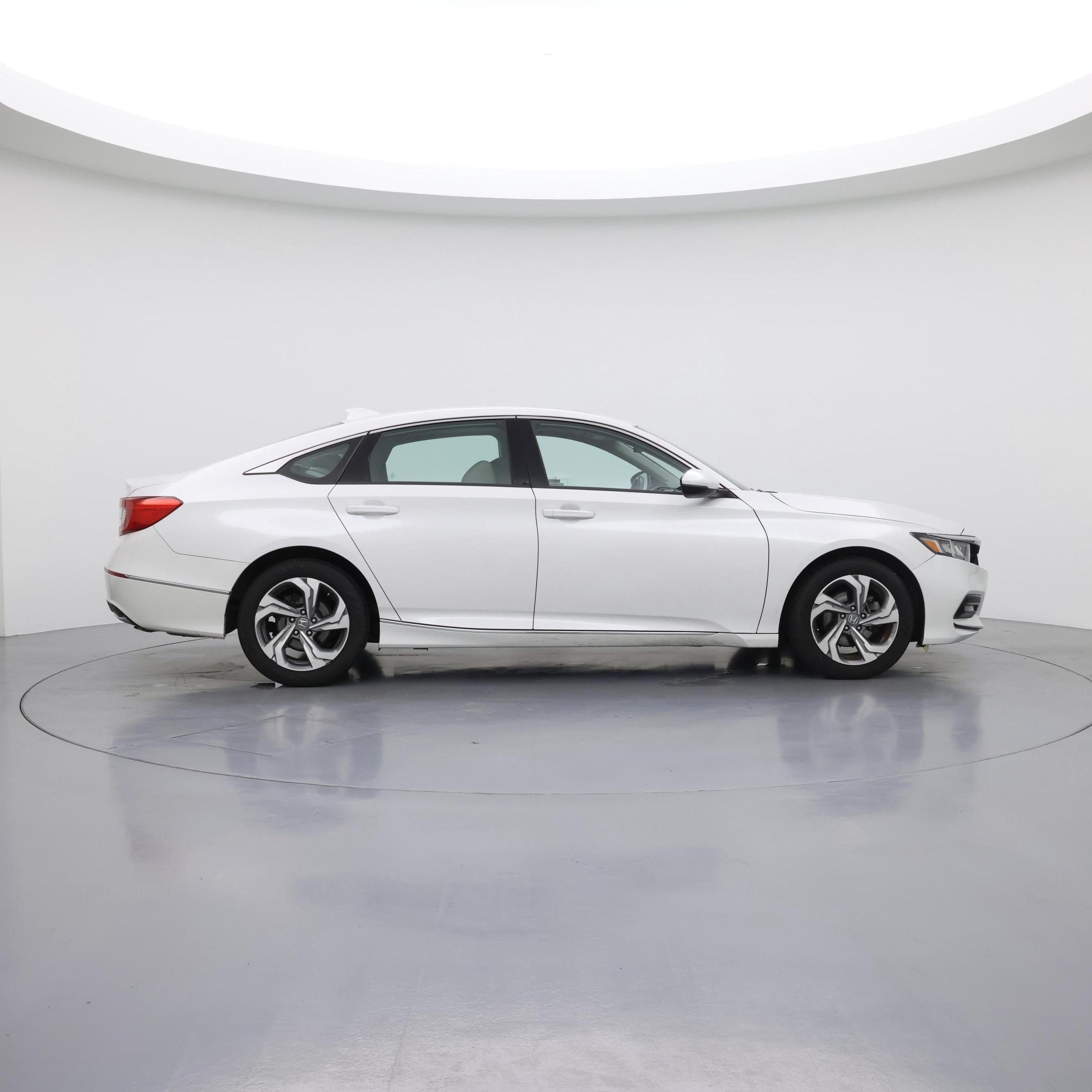 Thumbnail: 2019 Honda Accord - 7