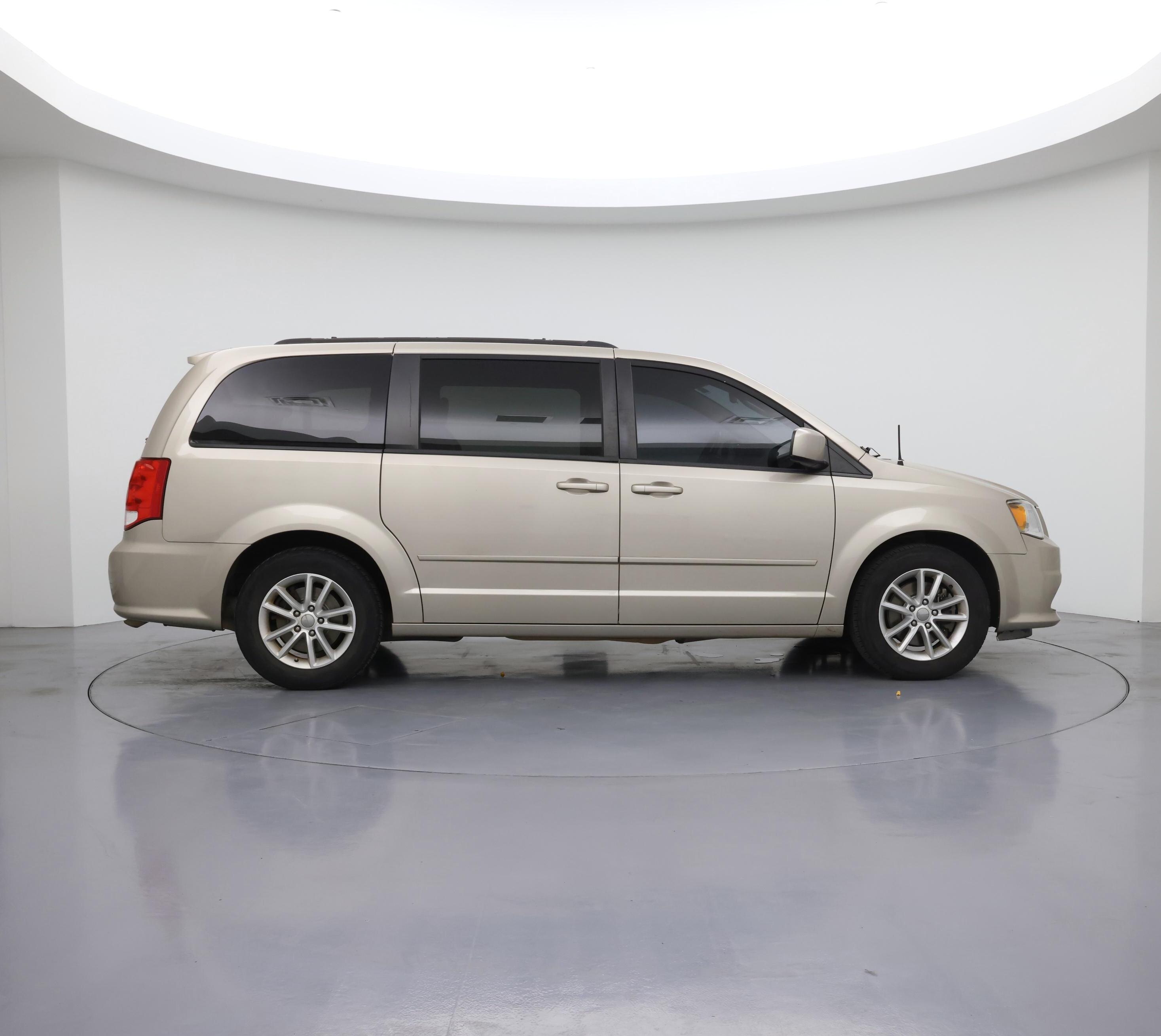 Thumbnail: 2016 Dodge Grand Caravan - 7