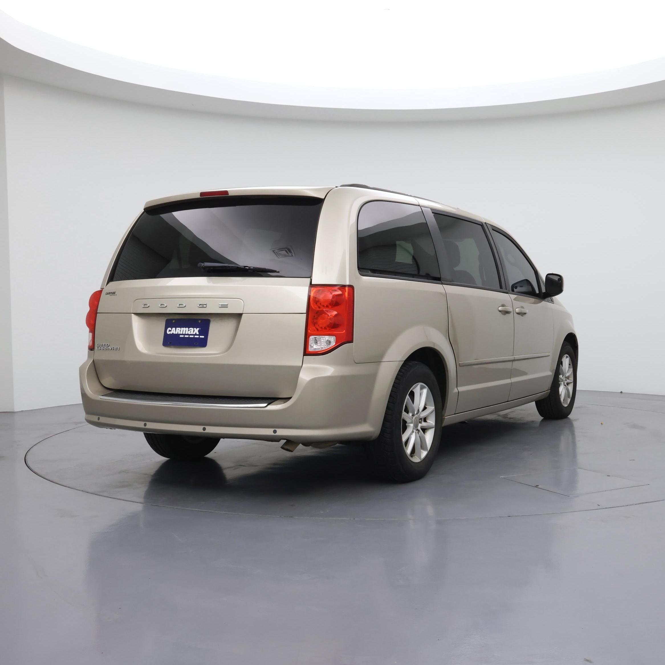 Thumbnail: 2016 Dodge Grand Caravan - 8