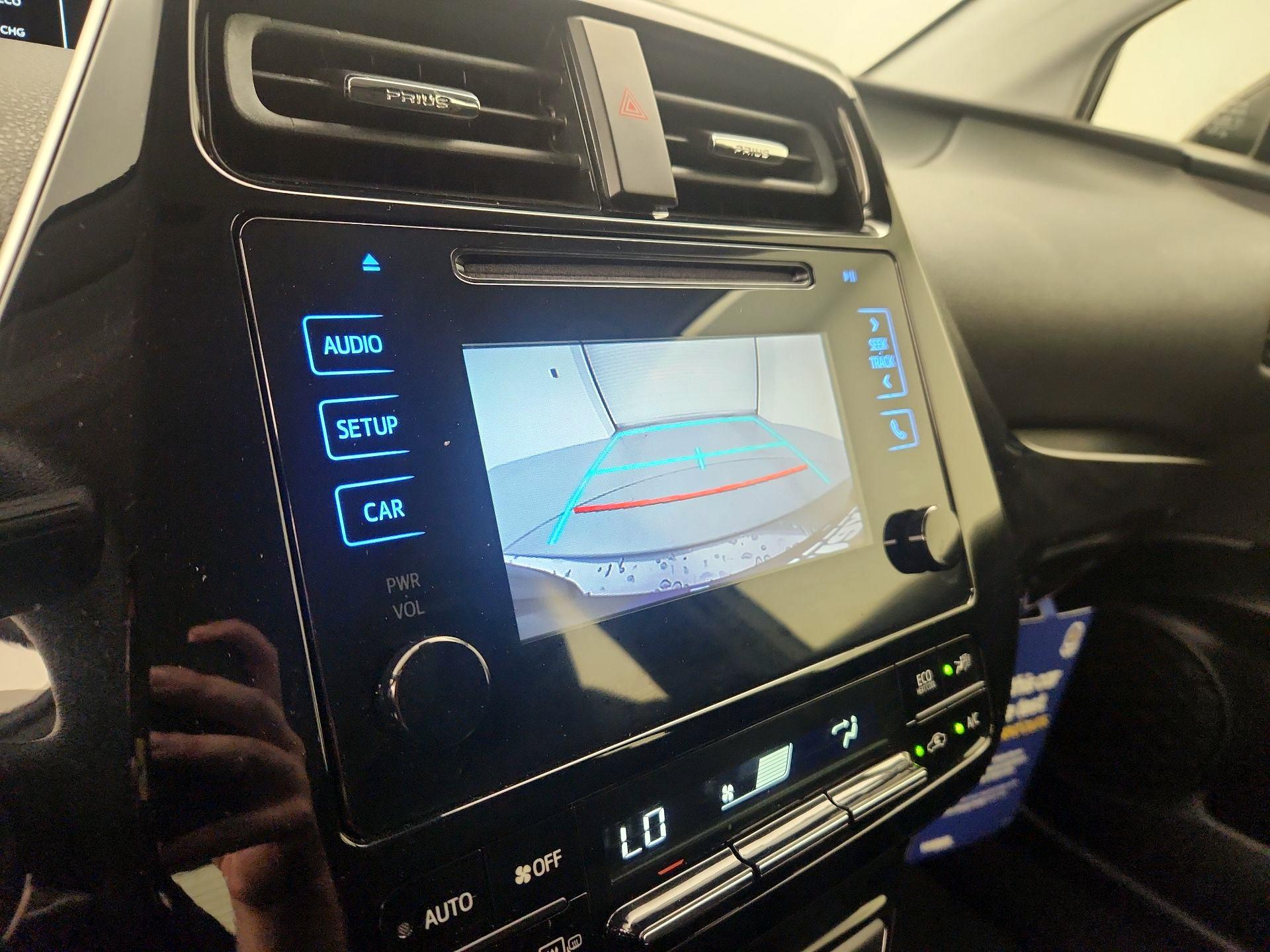 Thumbnail: 2017 Toyota Prius - 14