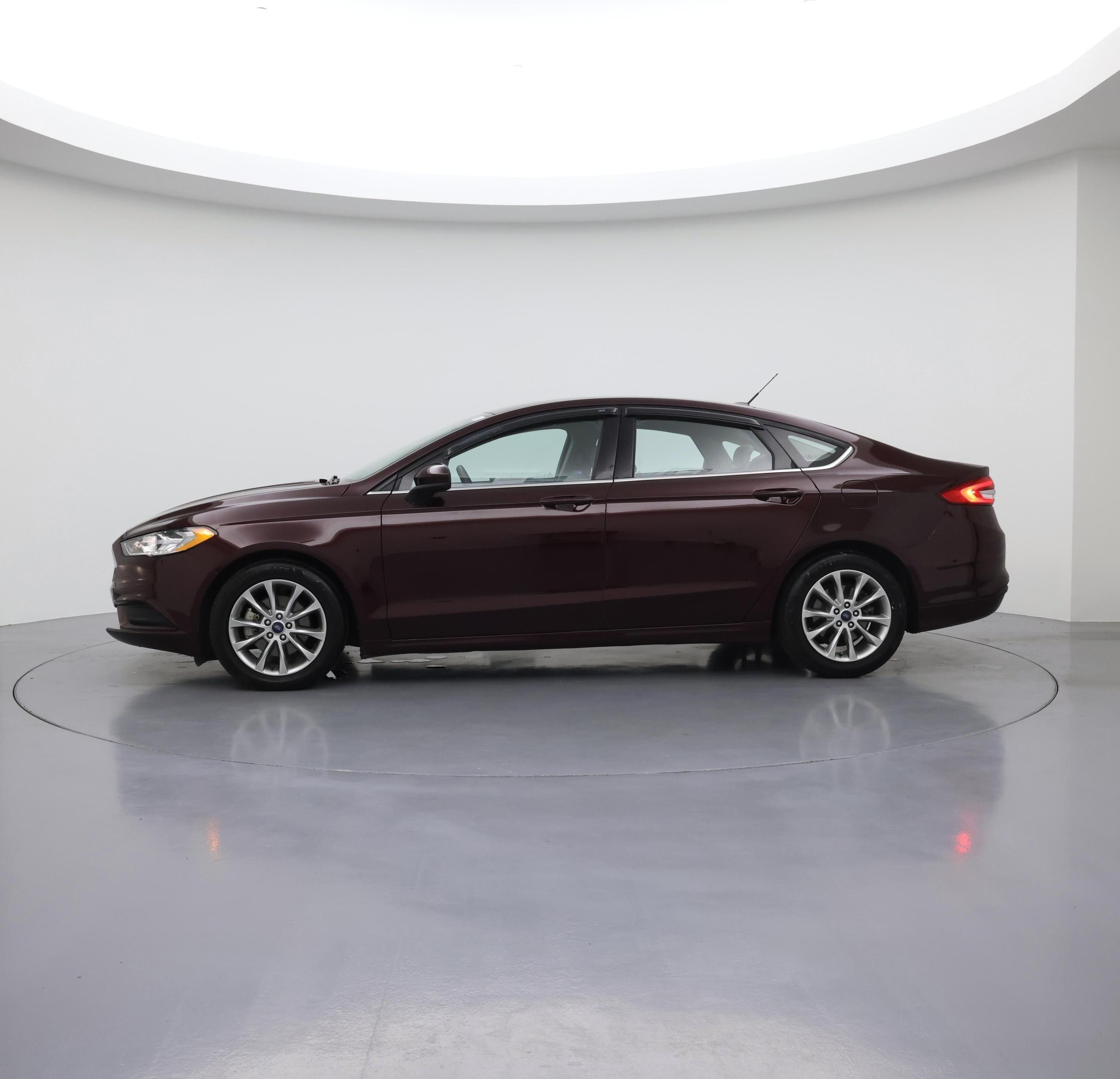Thumbnail: 2017 Ford Fusion - 3