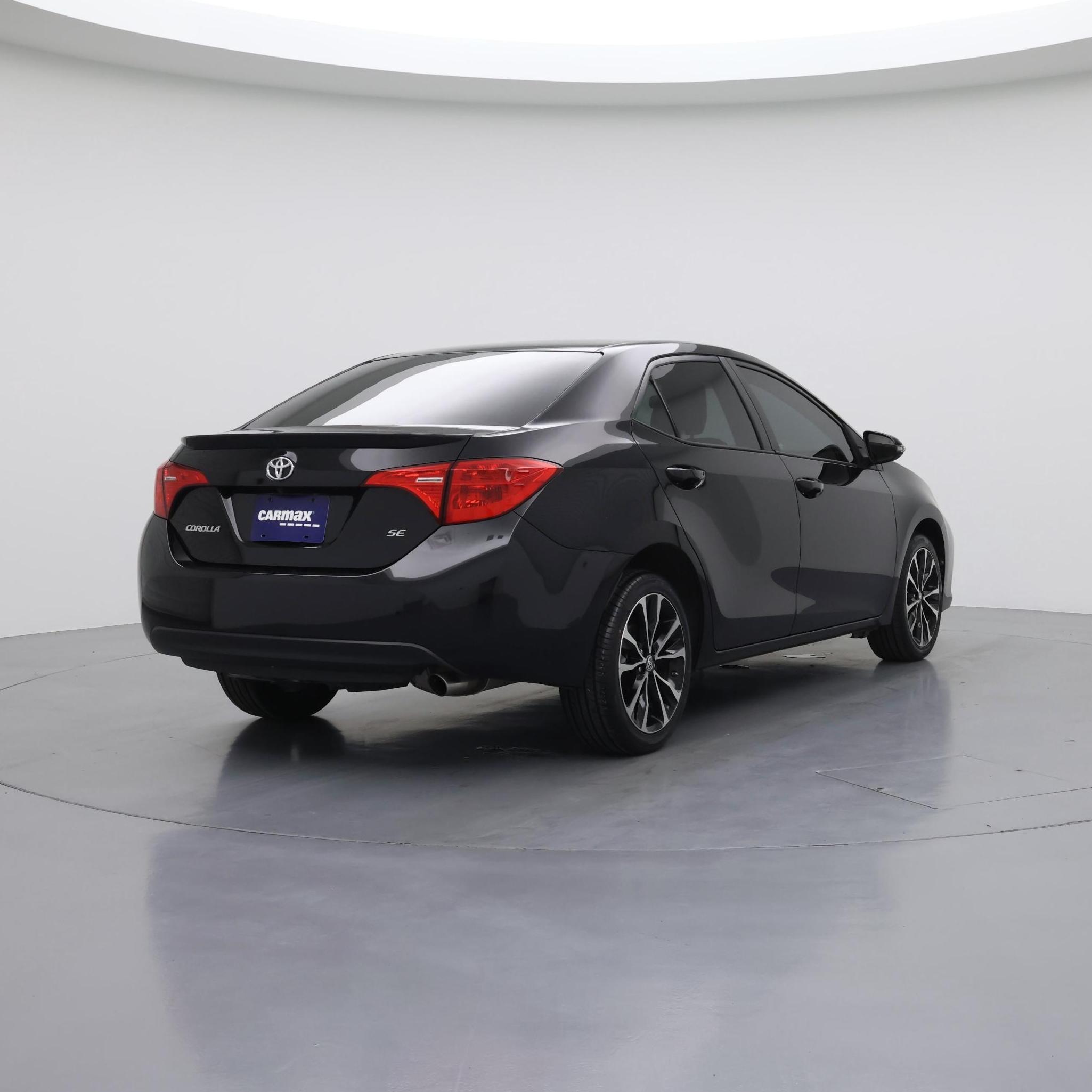 Thumbnail: 2017 Toyota Corolla - 8