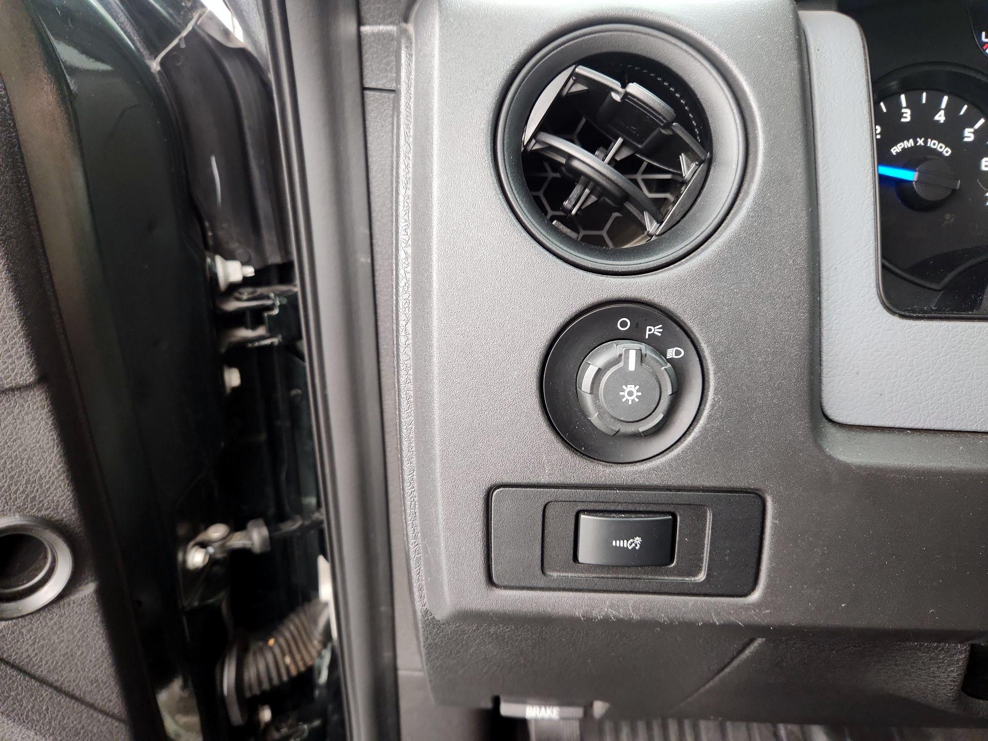 Thumbnail: 2013 Ford F-150 - 13