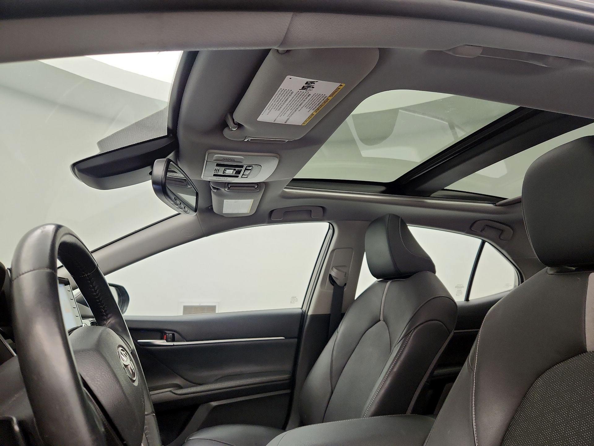 Thumbnail: 2021 Toyota Camry - 19