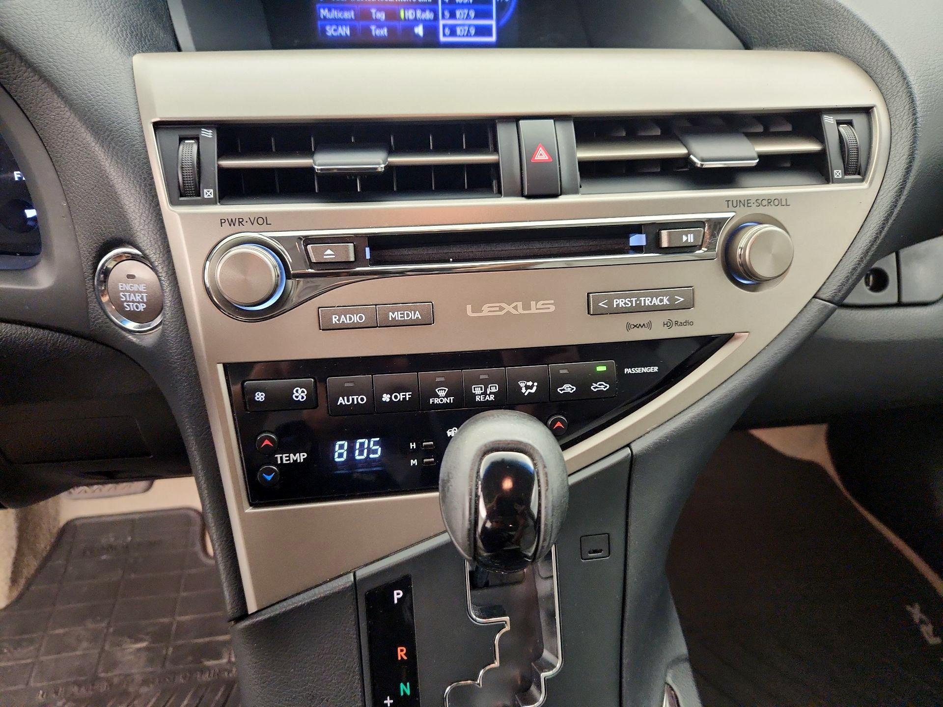Thumbnail: 2015 Lexus RX - 16