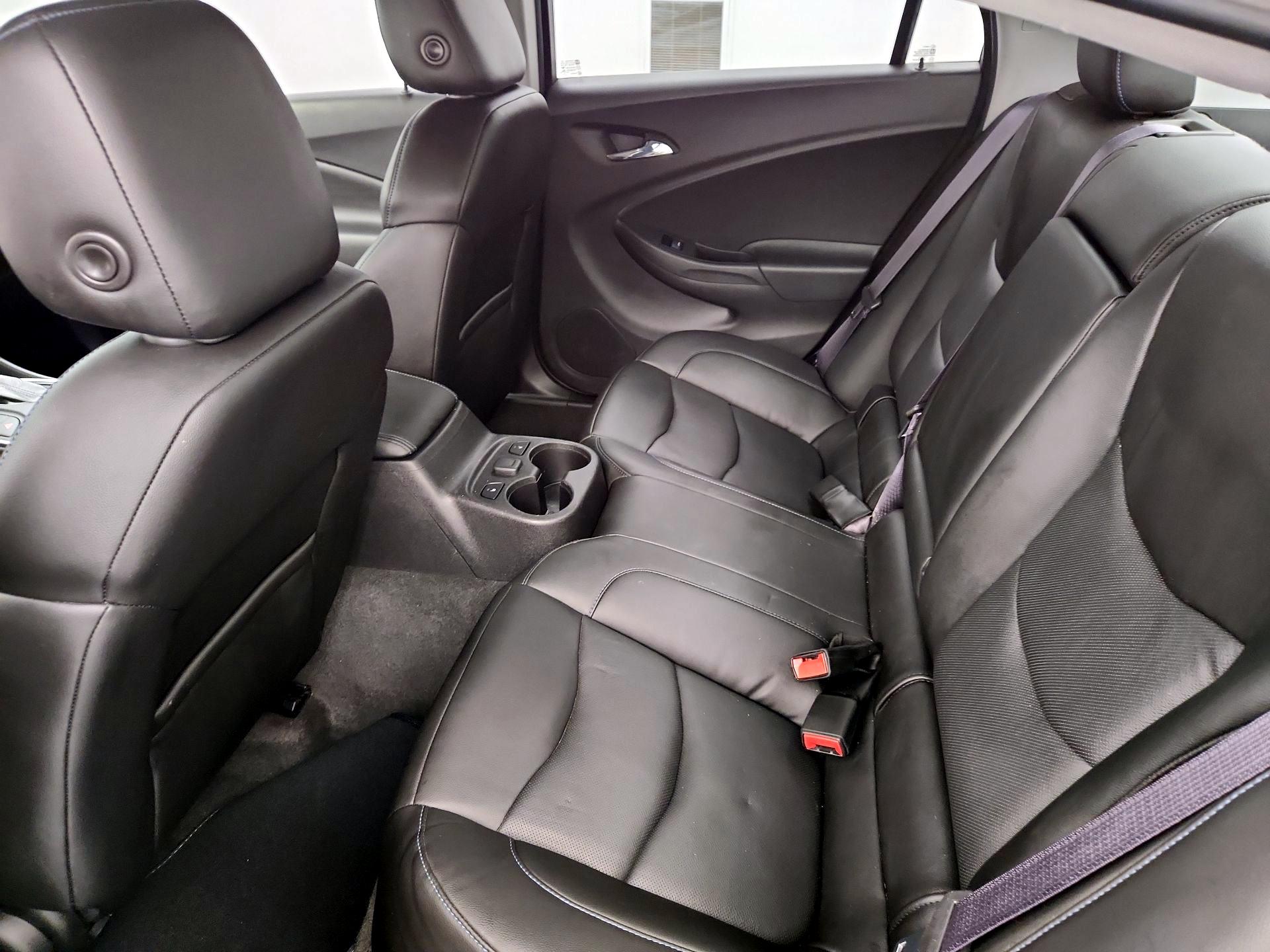 Thumbnail: 2017 Chevrolet Volt - 18