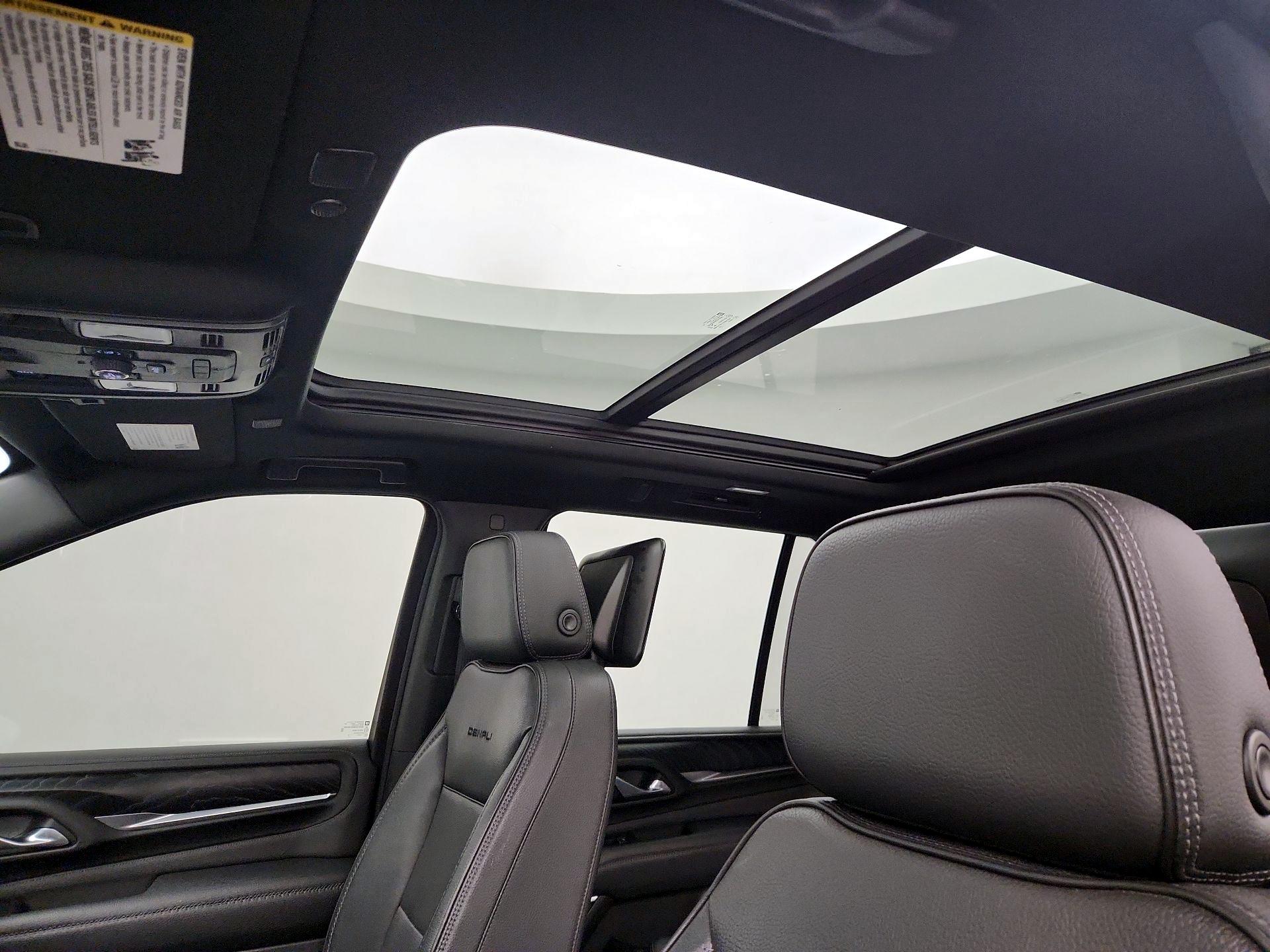 Thumbnail: 2021 GMC Yukon - 19
