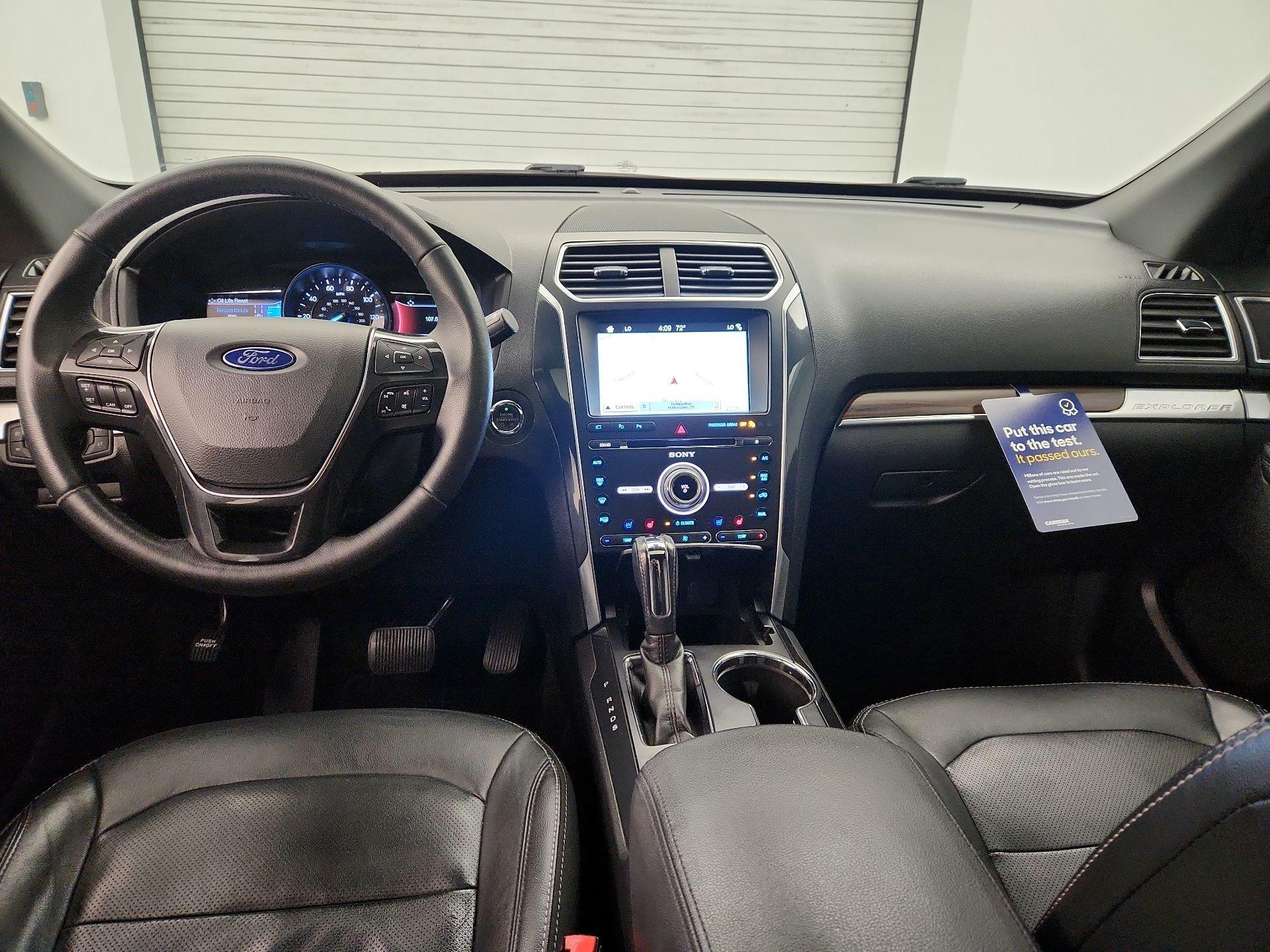 Thumbnail: 2017 Ford Explorer - 9