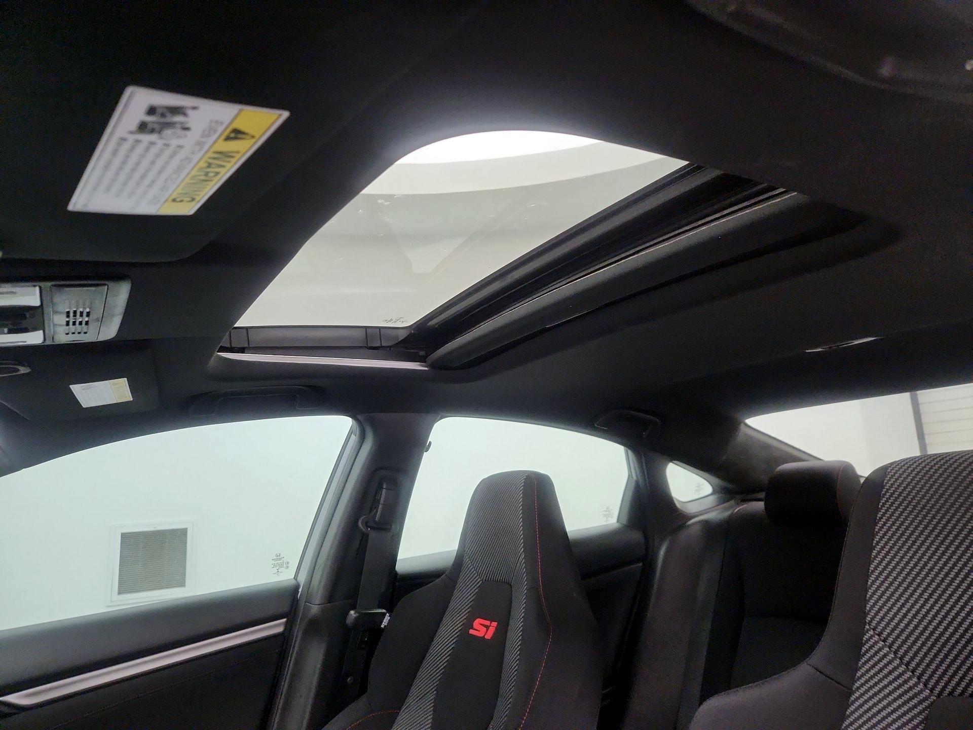 Thumbnail: 2018 Honda Civic - 18