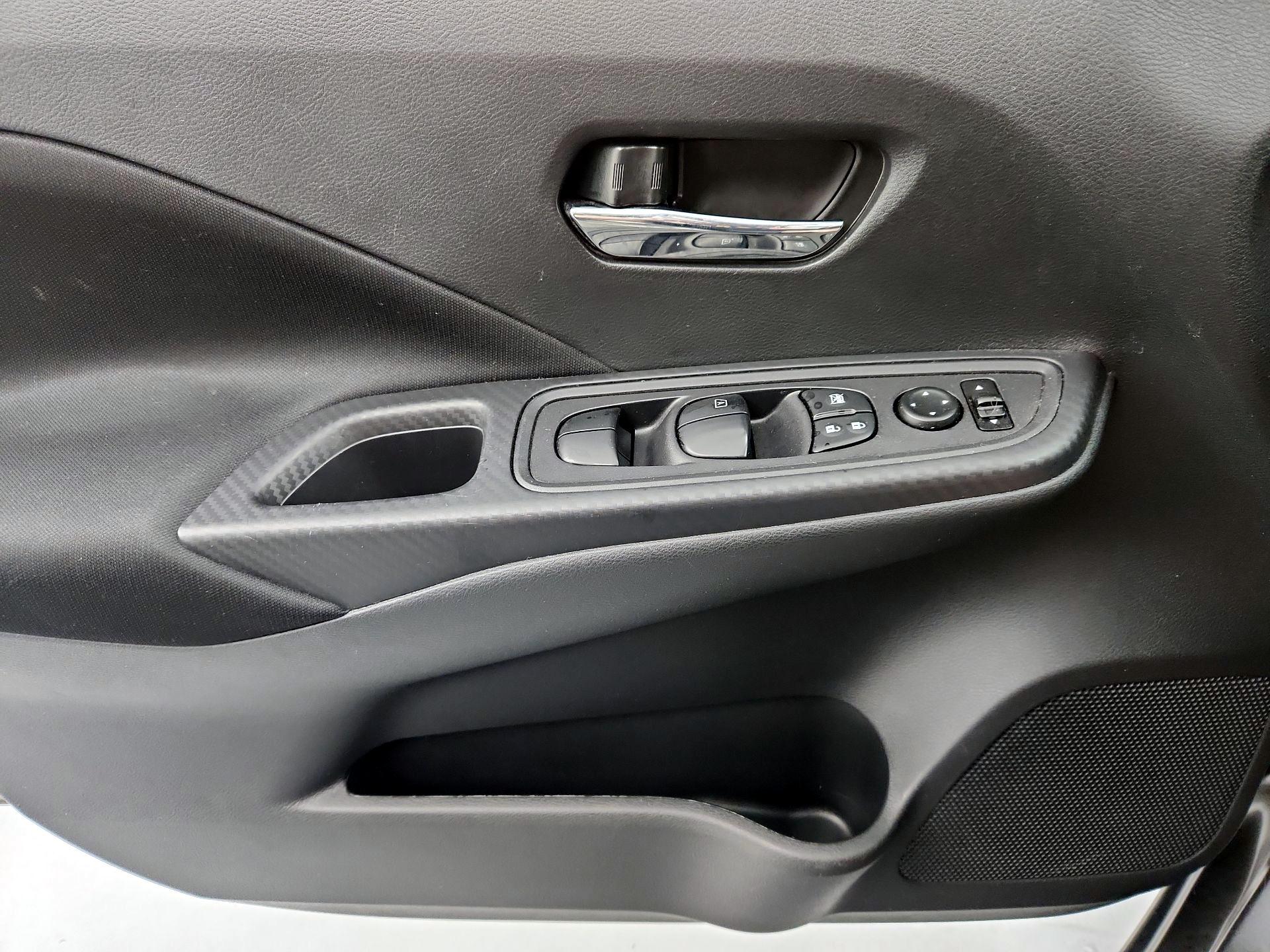 Thumbnail: 2021 Nissan Versa - 12
