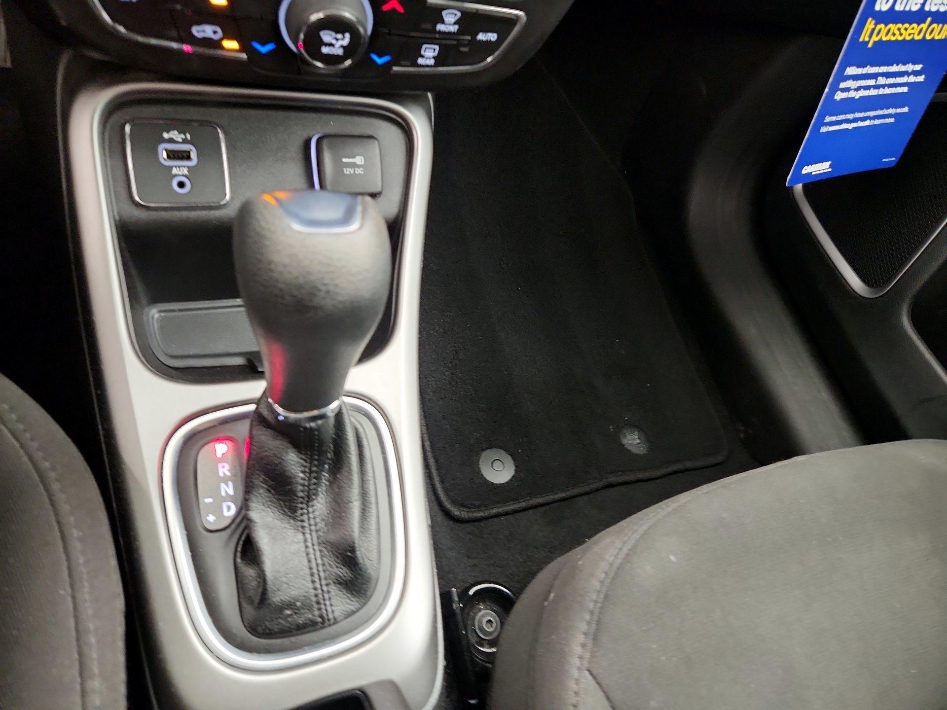 Thumbnail: 2020 Jeep Compass - 17