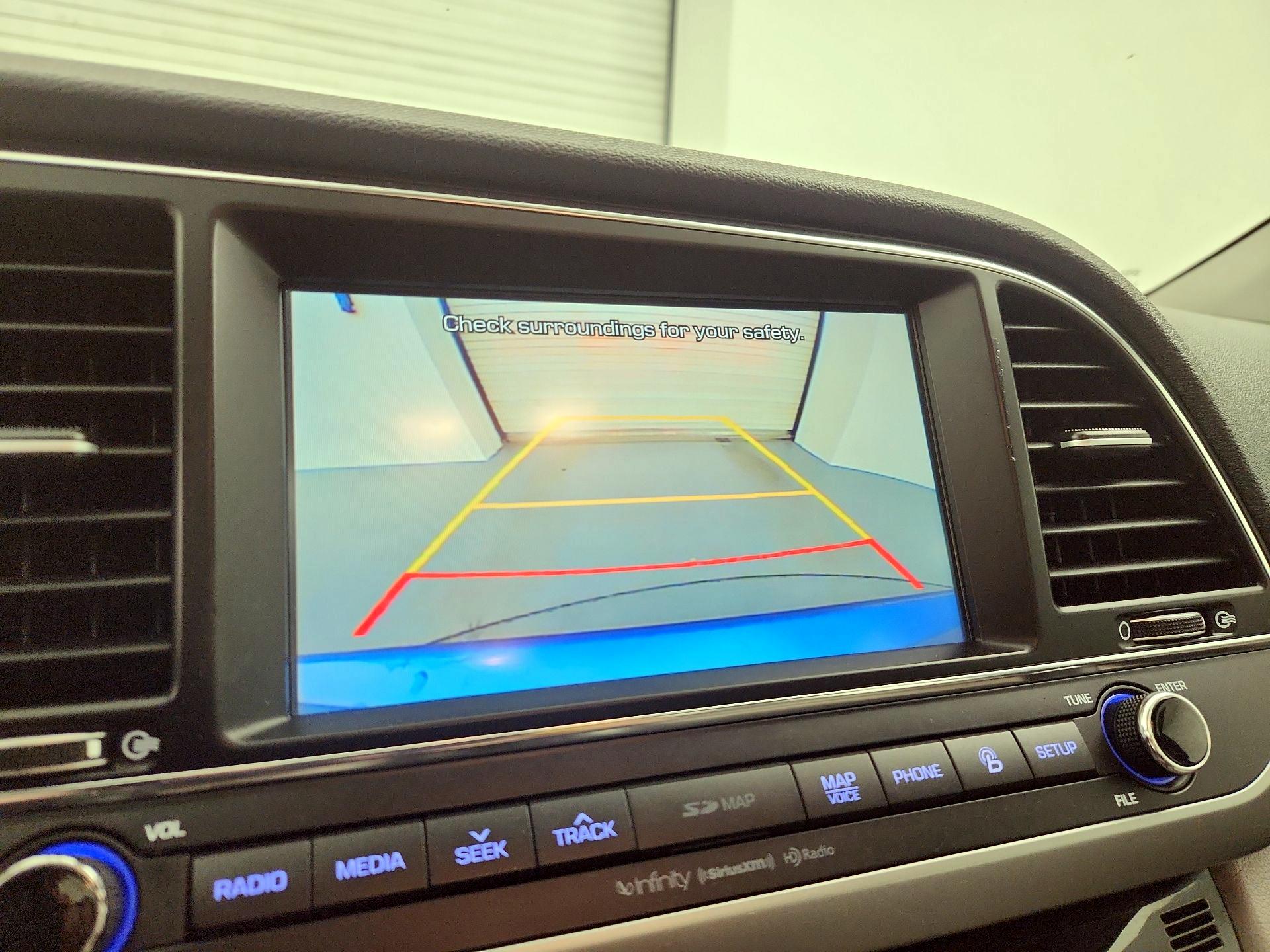 Thumbnail: 2017 Hyundai Elantra - 15