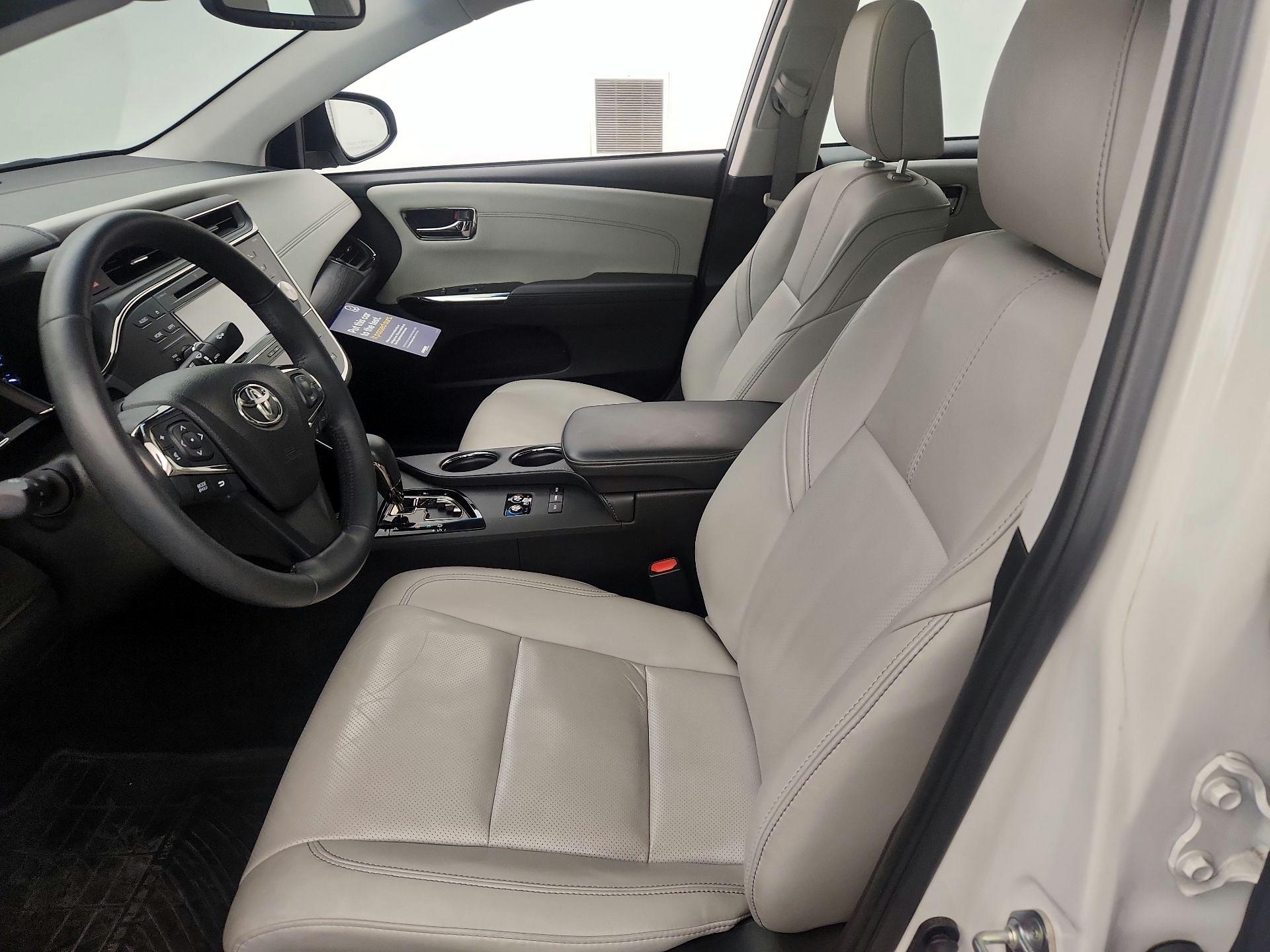 Thumbnail: 2016 Toyota Avalon - 11