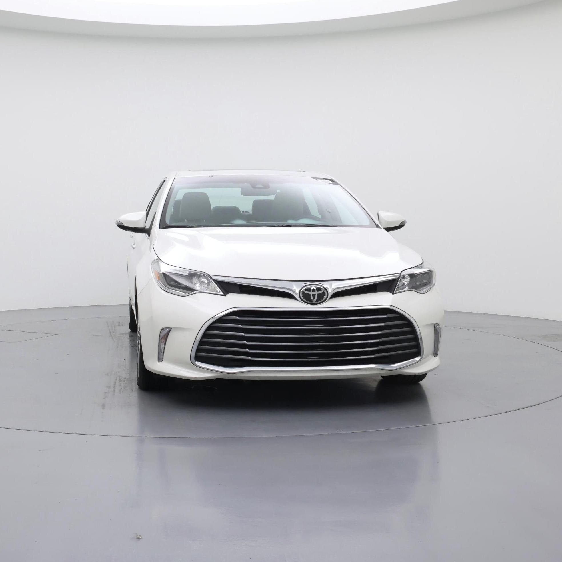 Thumbnail: 2016 Toyota Avalon - 5
