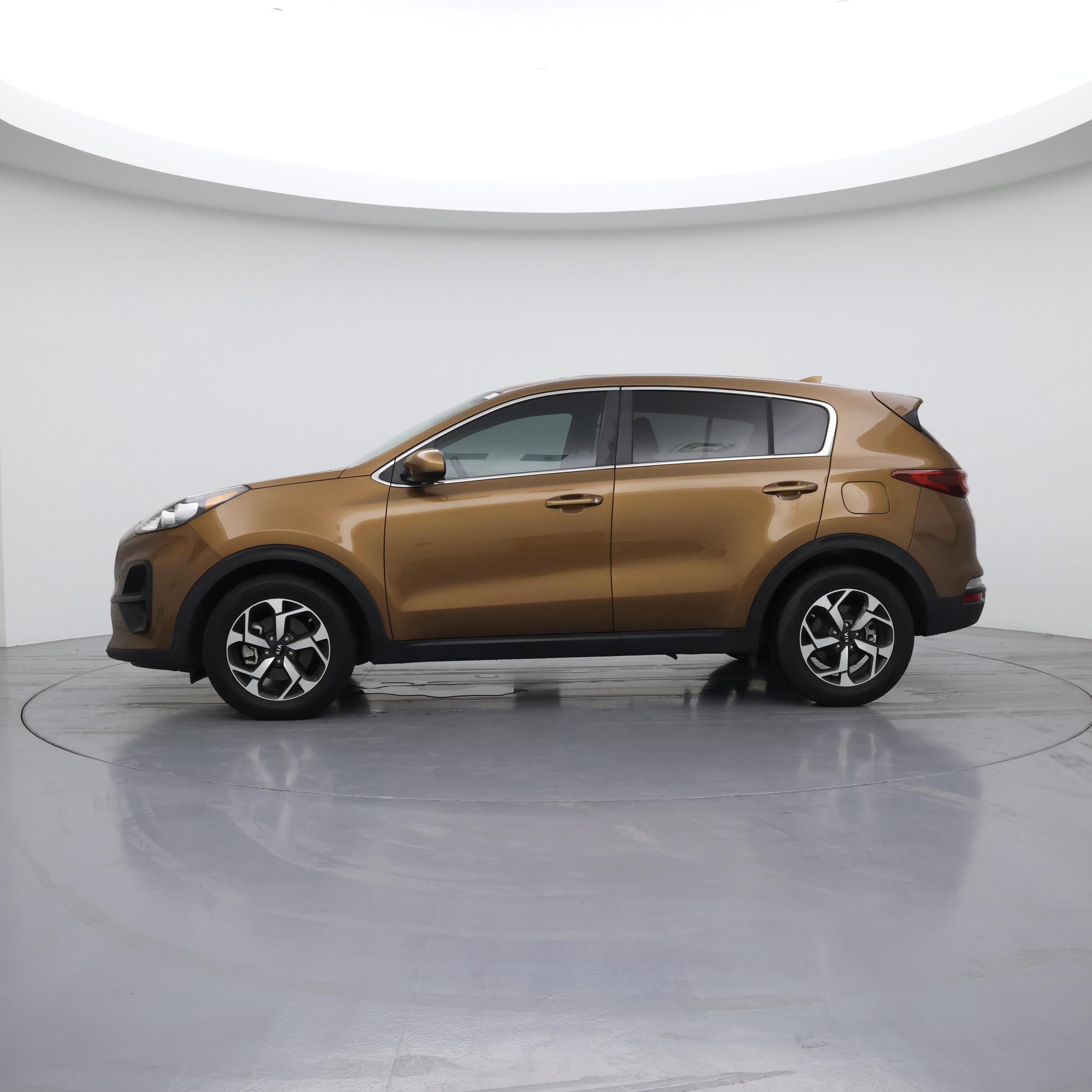 Thumbnail: 2021 Kia Sportage - 3