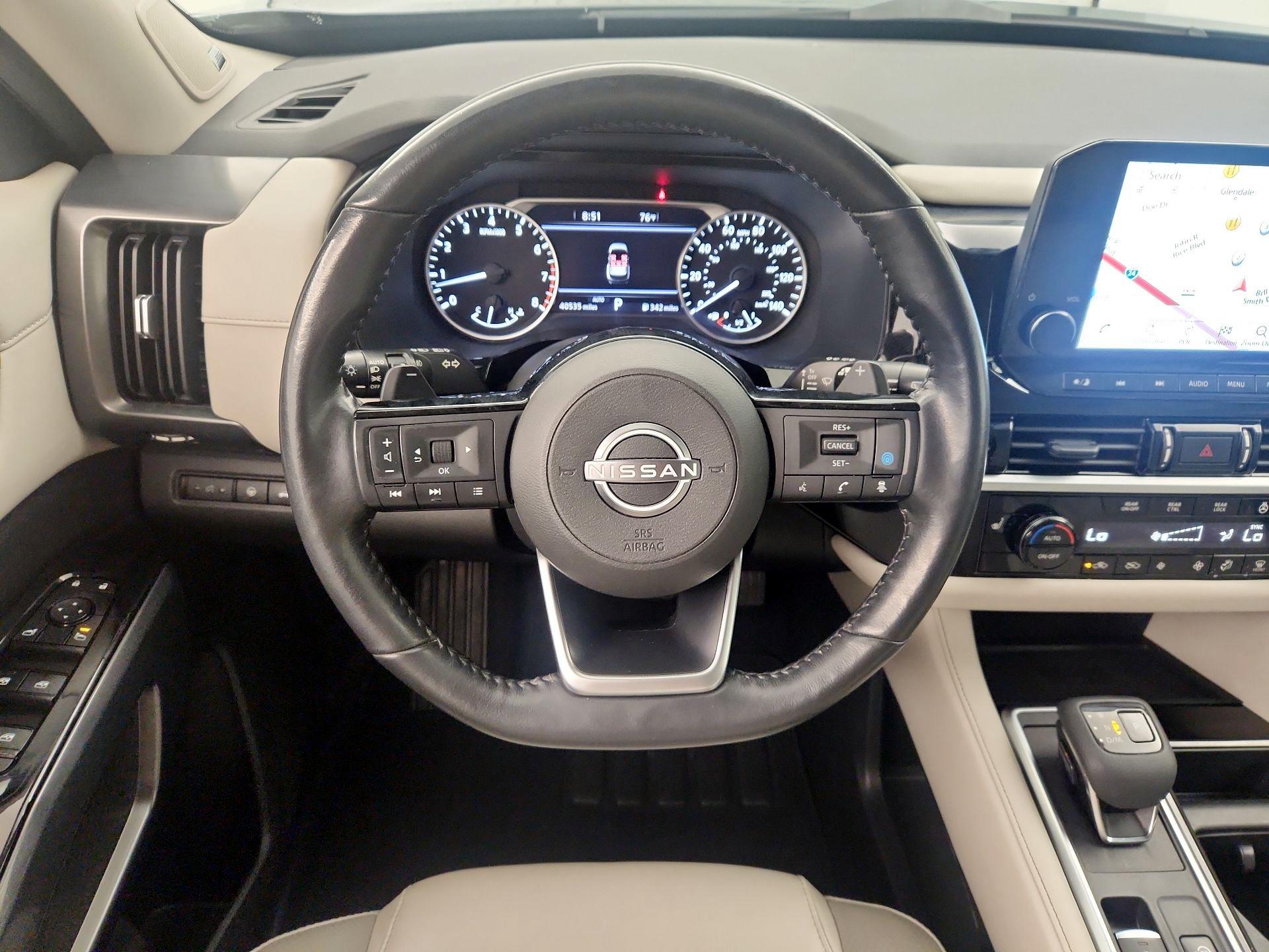 Thumbnail: 2022 Nissan Pathfinder - 10