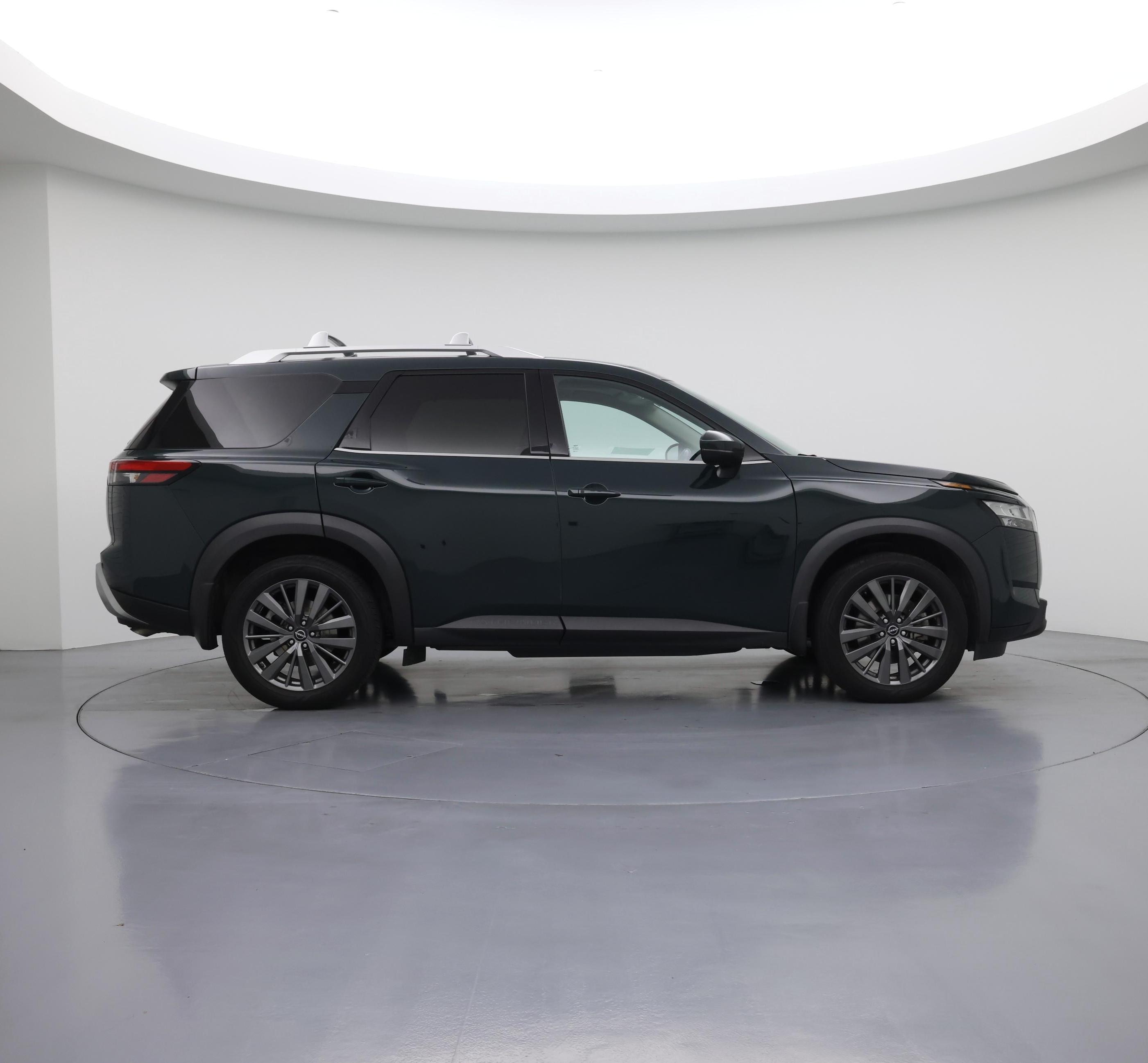 Thumbnail: 2022 Nissan Pathfinder - 7