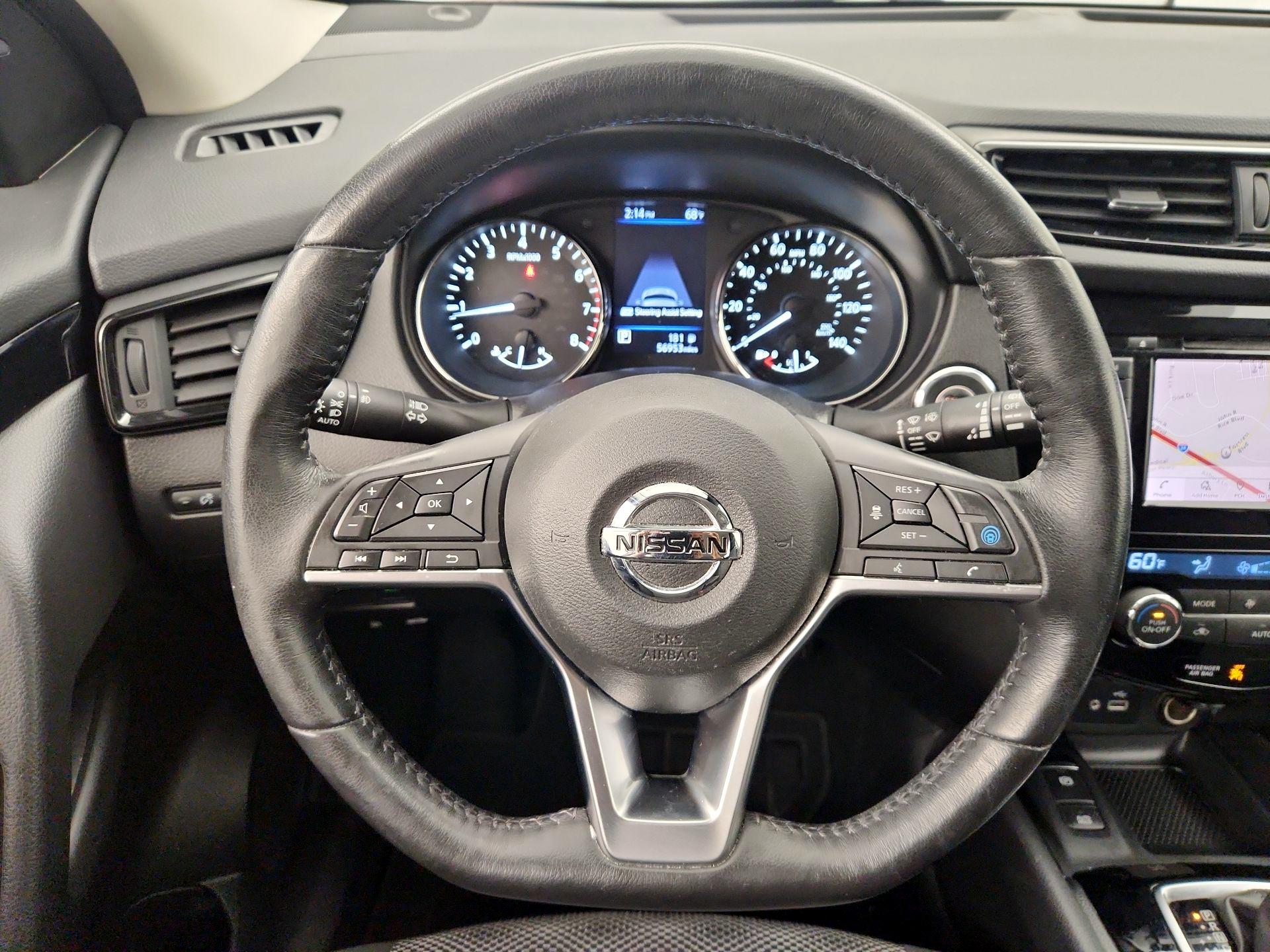 Thumbnail: 2019 Nissan Rogue Sport - 10