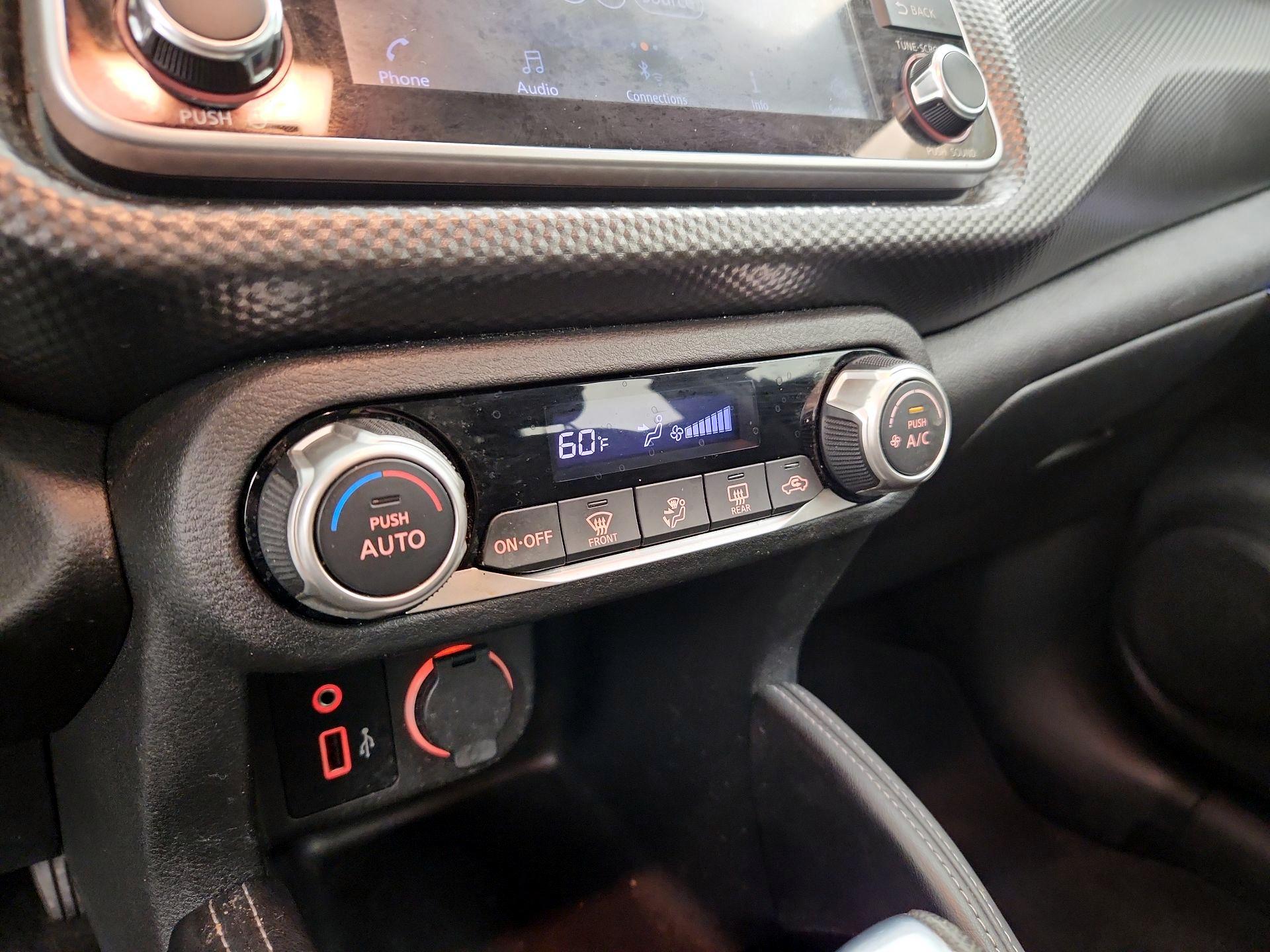 Thumbnail: 2020 Nissan Kicks - 15