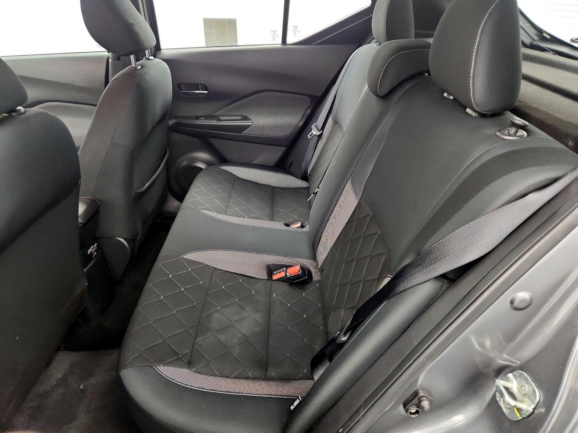 Thumbnail: 2020 Nissan Kicks - 18