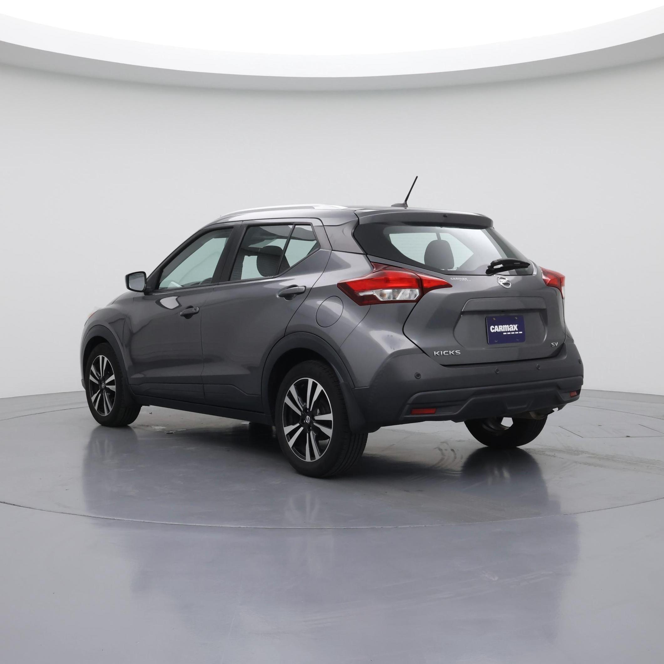 Thumbnail: 2020 Nissan Kicks - 2