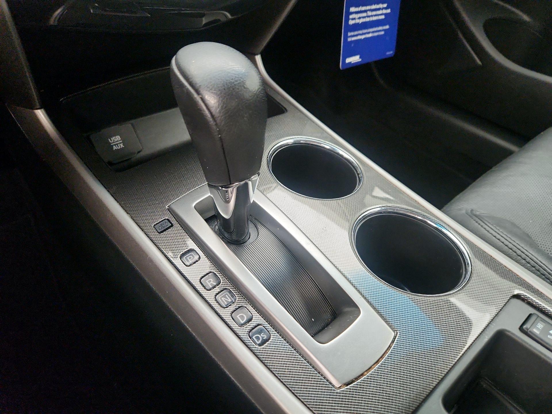 Thumbnail: 2015 Nissan Altima - 18