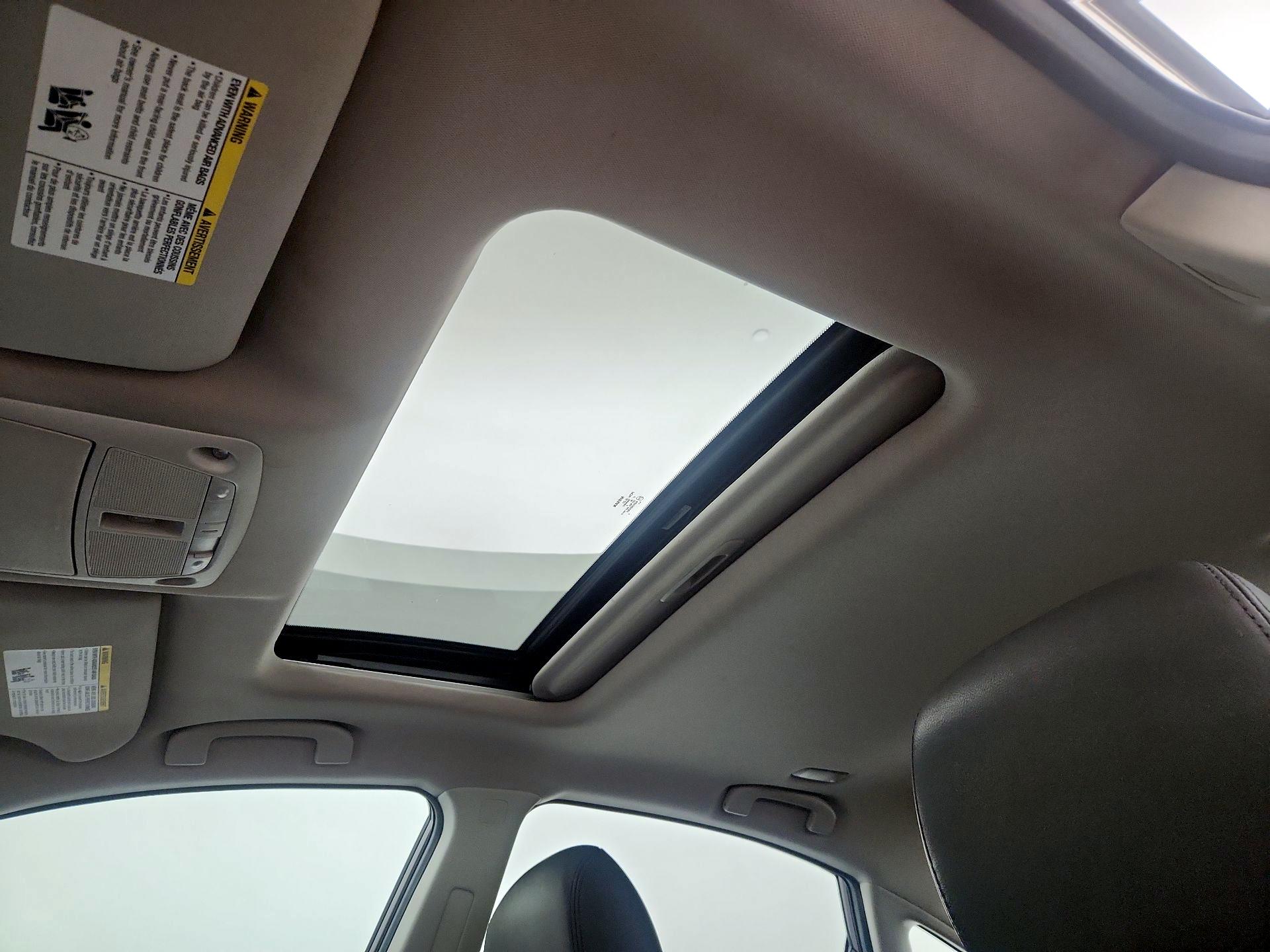 Thumbnail: 2015 Nissan Altima - 20