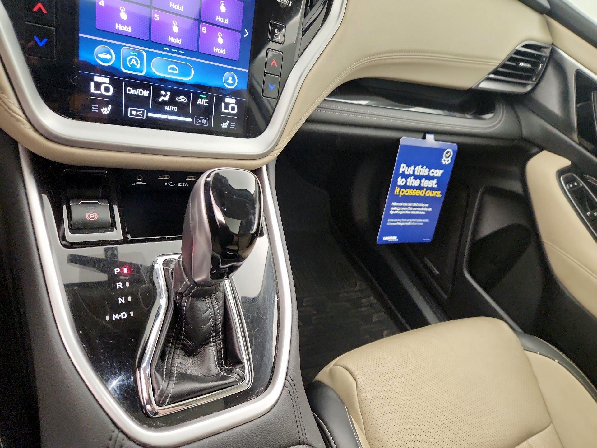 Thumbnail: 2020 Subaru Outback - 17