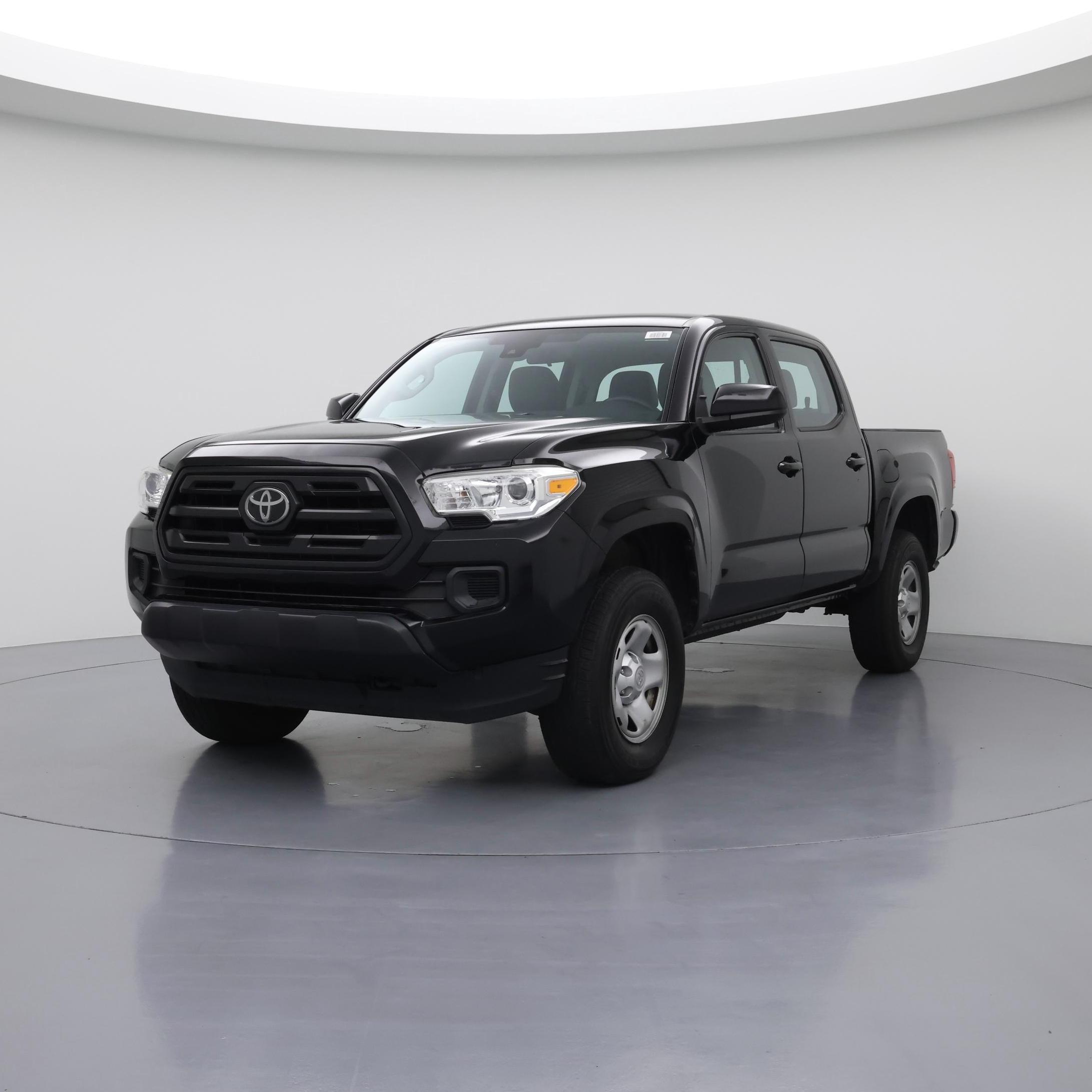Thumbnail: 2018 Toyota Tacoma - 4