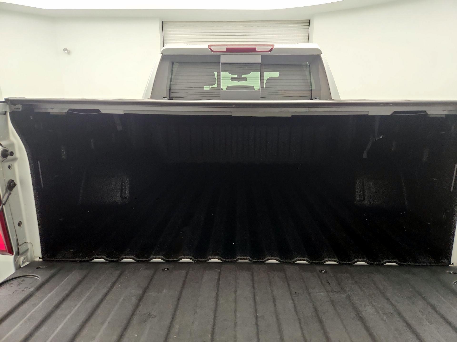 Thumbnail: 2021 Chevrolet Silverado 1500 - 20