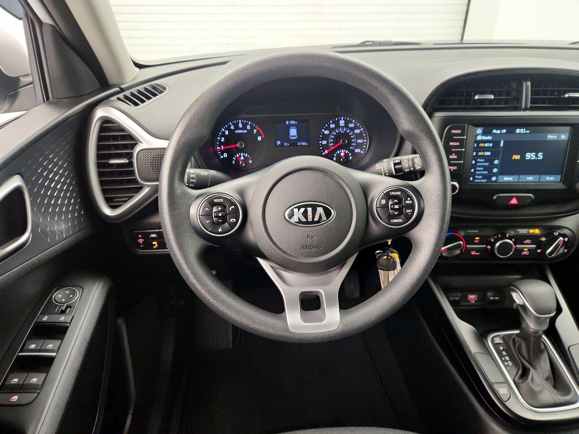 Thumbnail: 2020 Kia Soul - 10