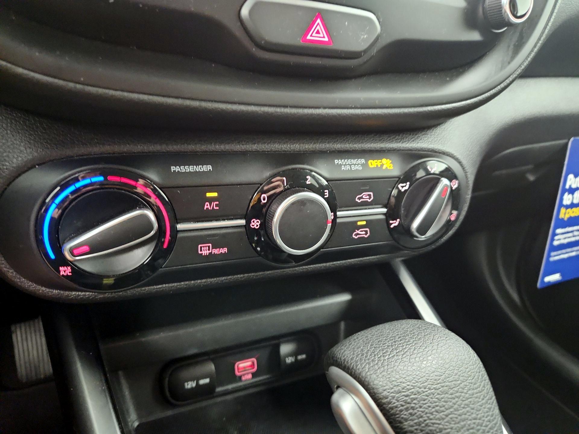 Thumbnail: 2020 Kia Soul - 16