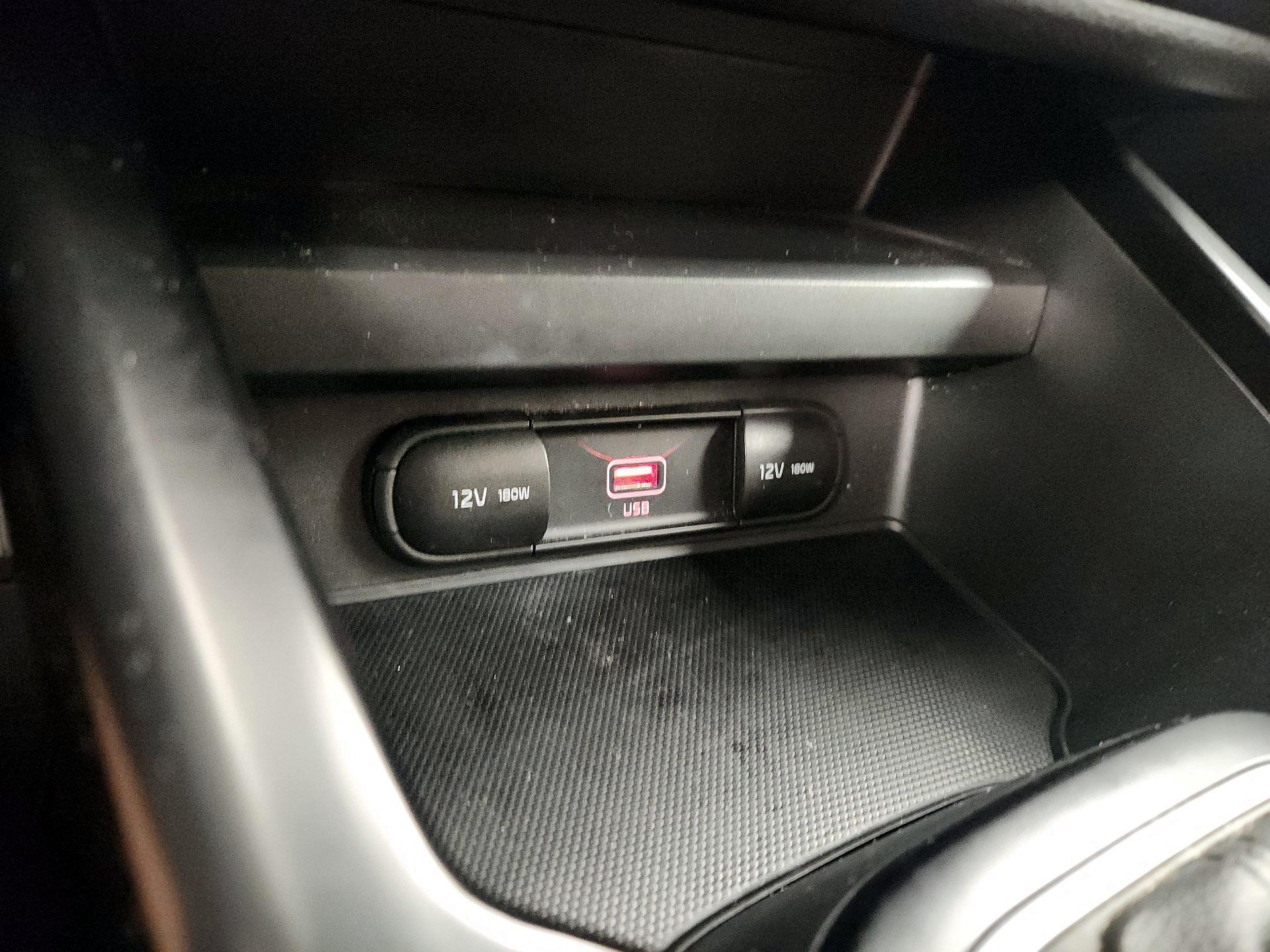 Thumbnail: 2020 Kia Soul - 18