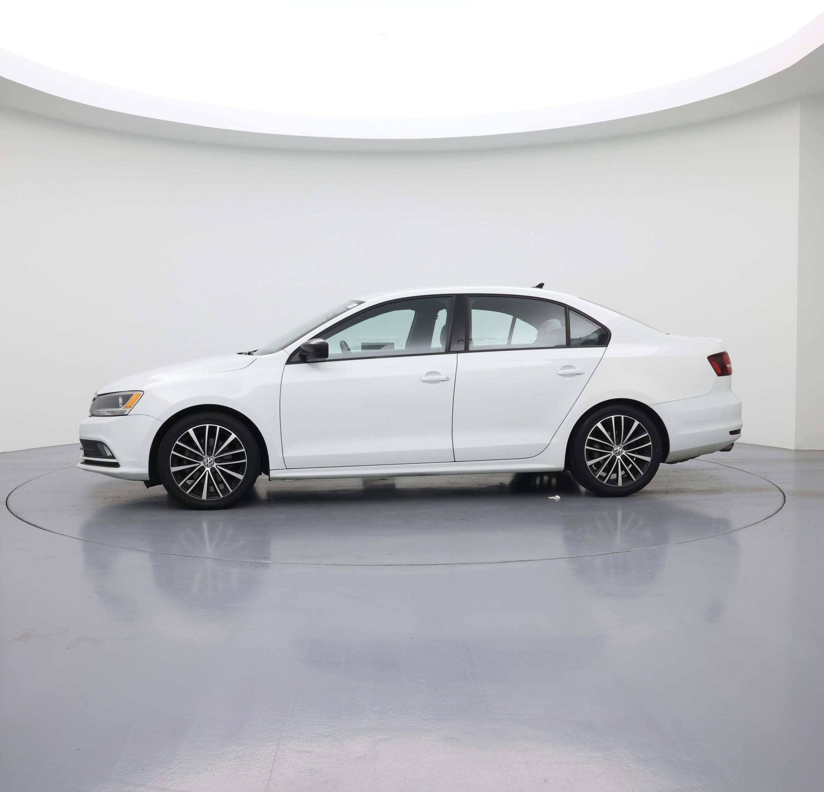 Thumbnail: 2016 Volkswagen Jetta - 3