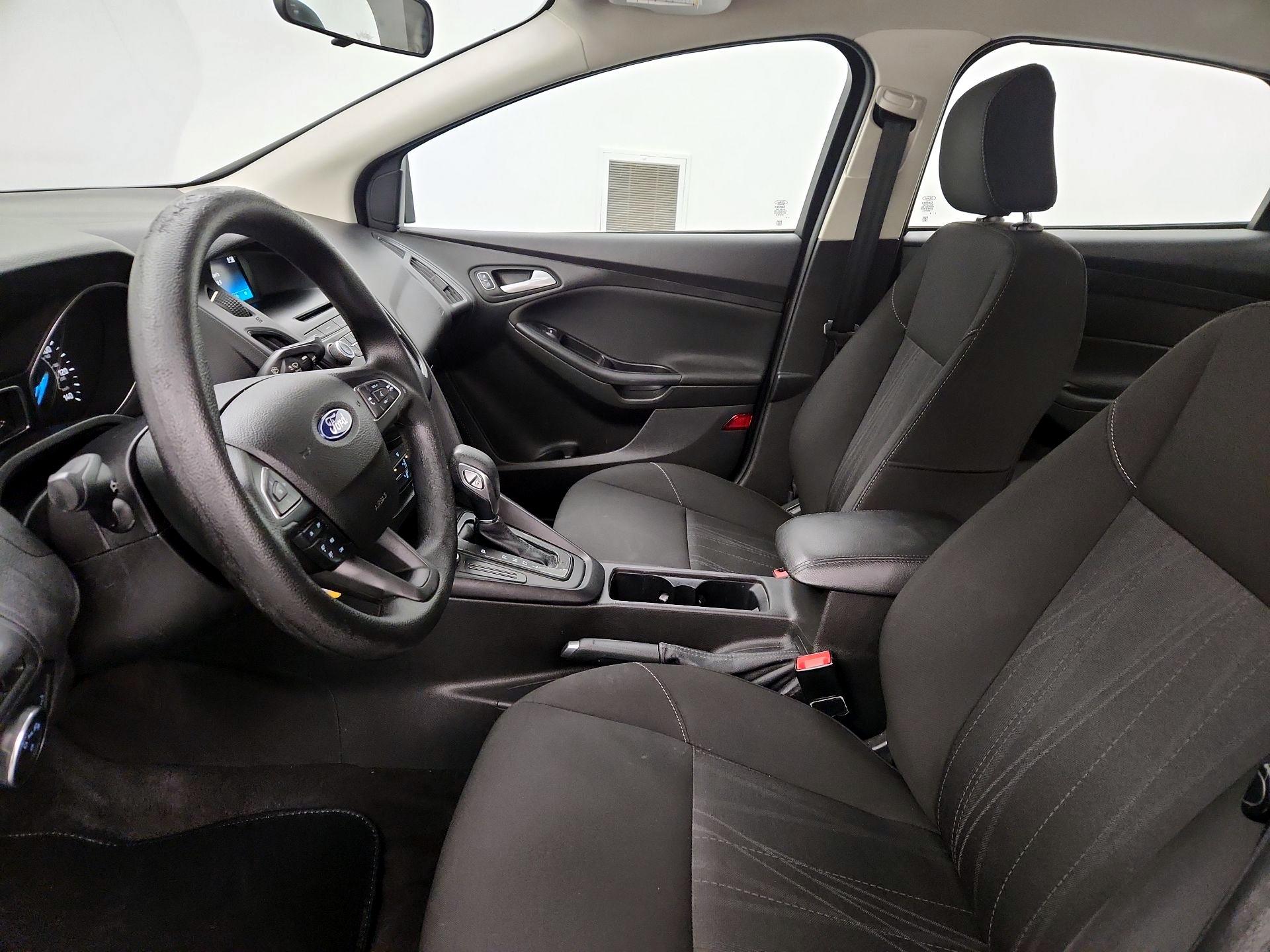 Thumbnail: 2017 Ford Focus - 11