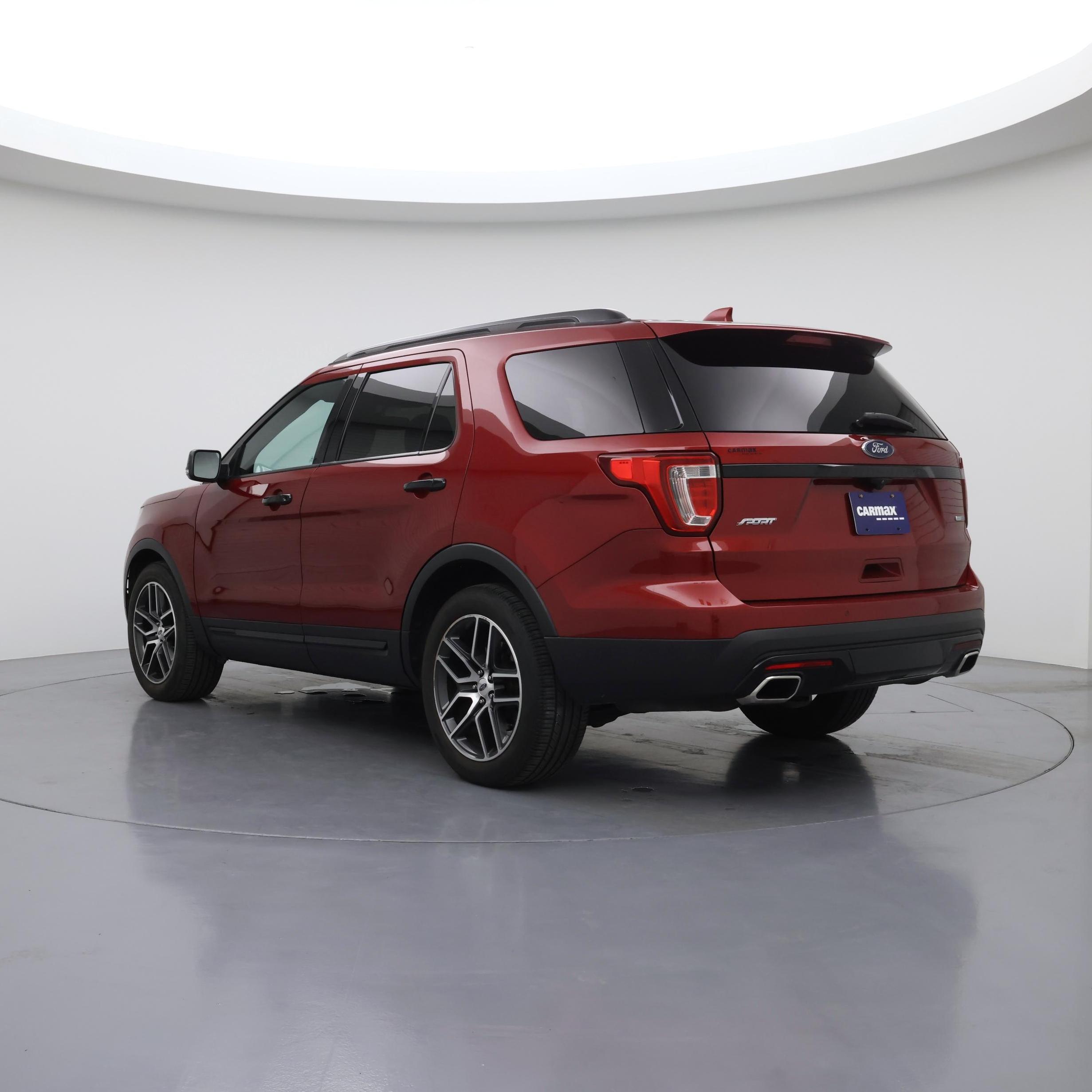 Thumbnail: 2016 Ford Explorer - 2